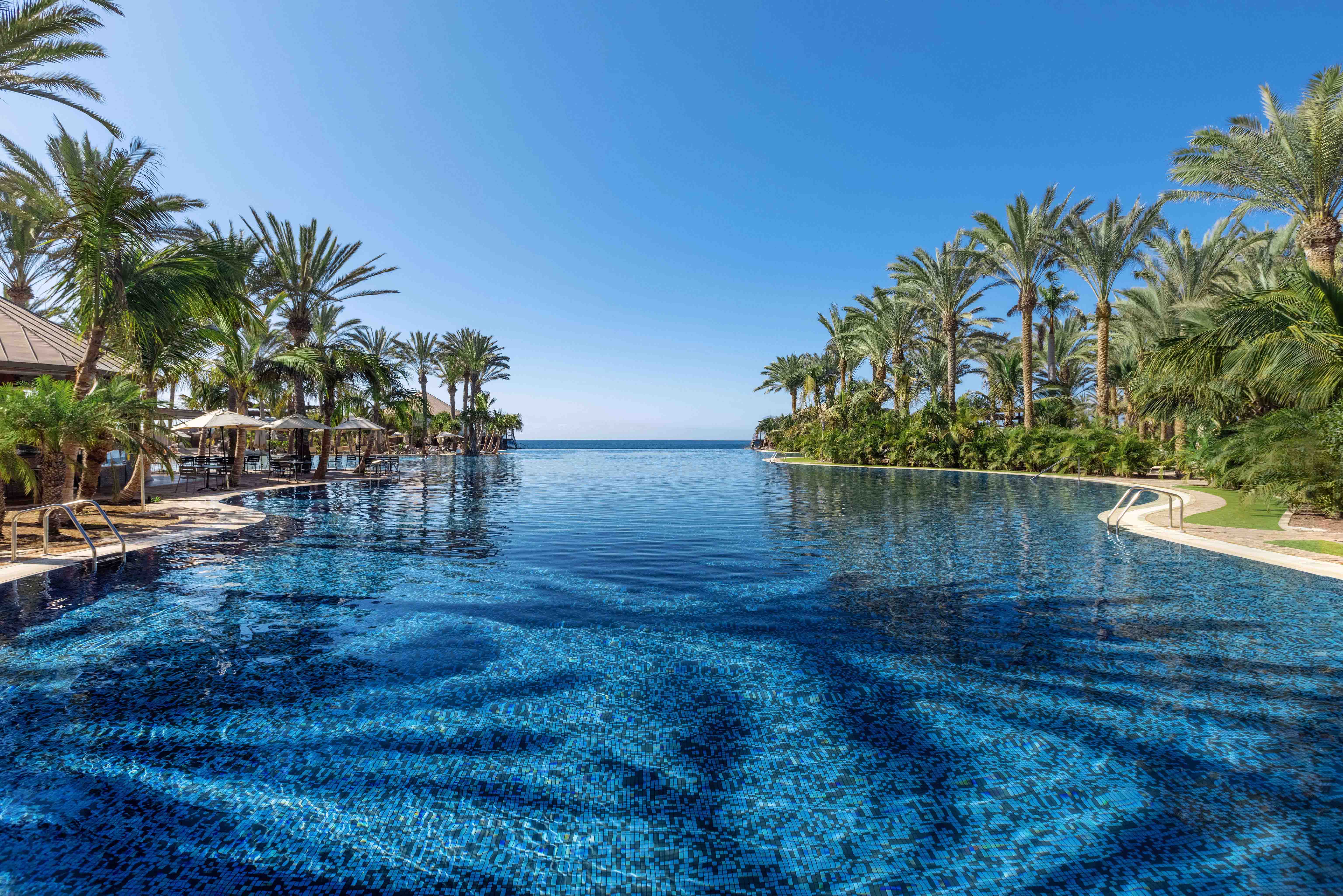 pool events Lopesan Costa Meloneras