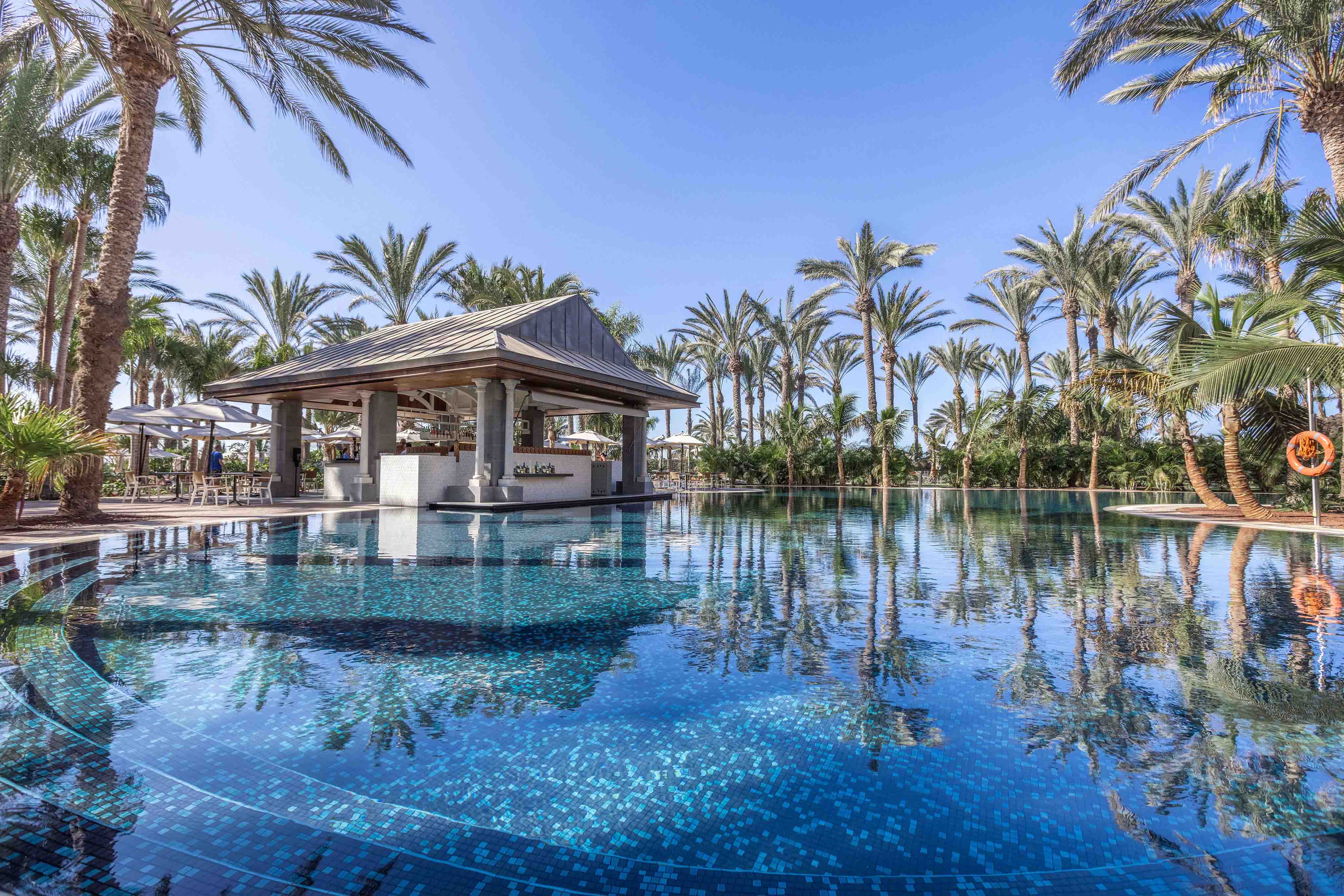 laguna pool bar hotel lopesan costa meloneras