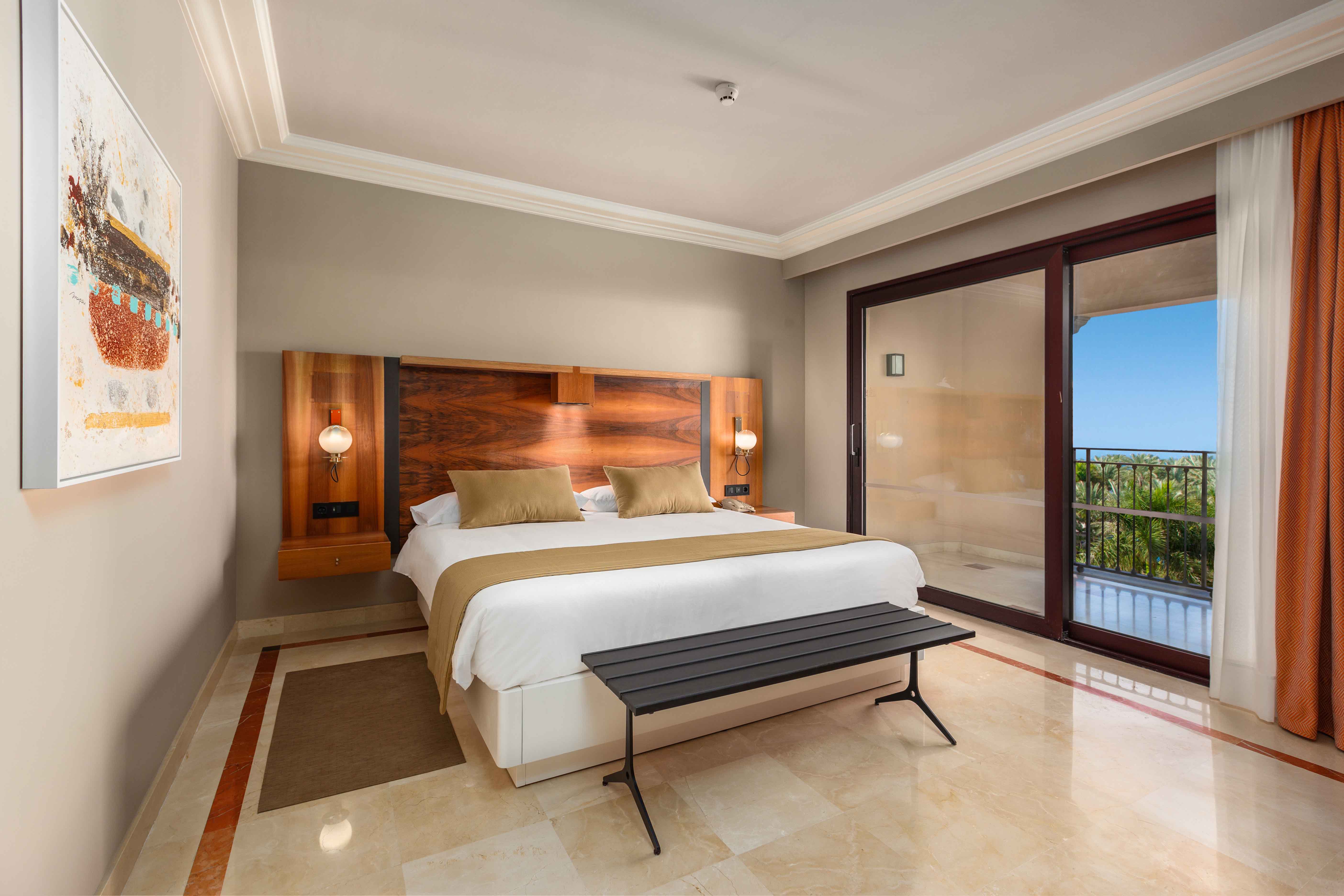 bed lopesan costa meloneras resort & spa suite view