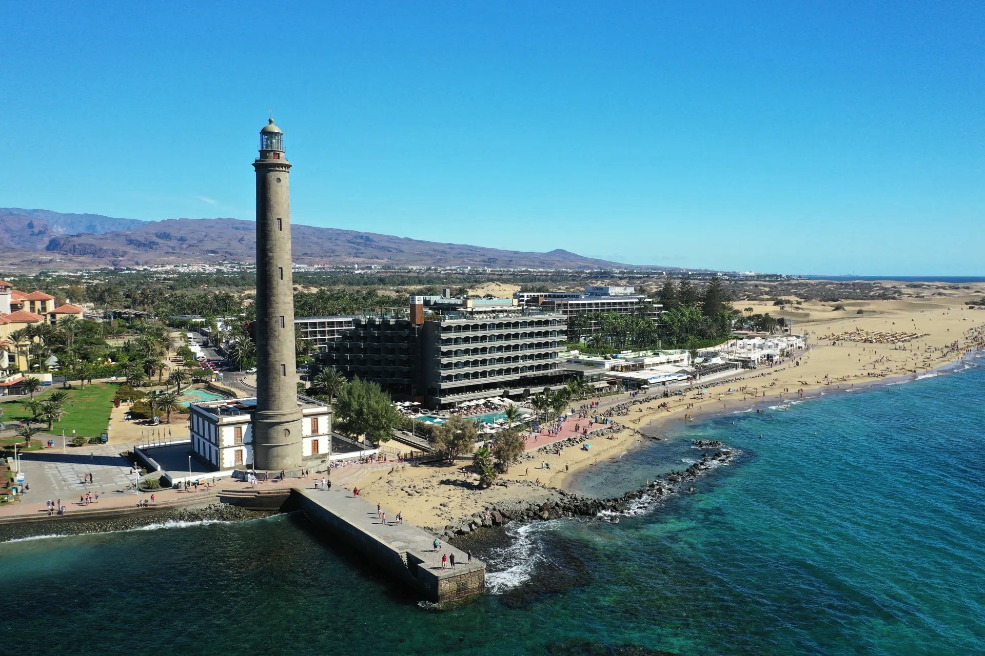 bilder und fotos außenbereich hotel faro im lopesan collection hotel