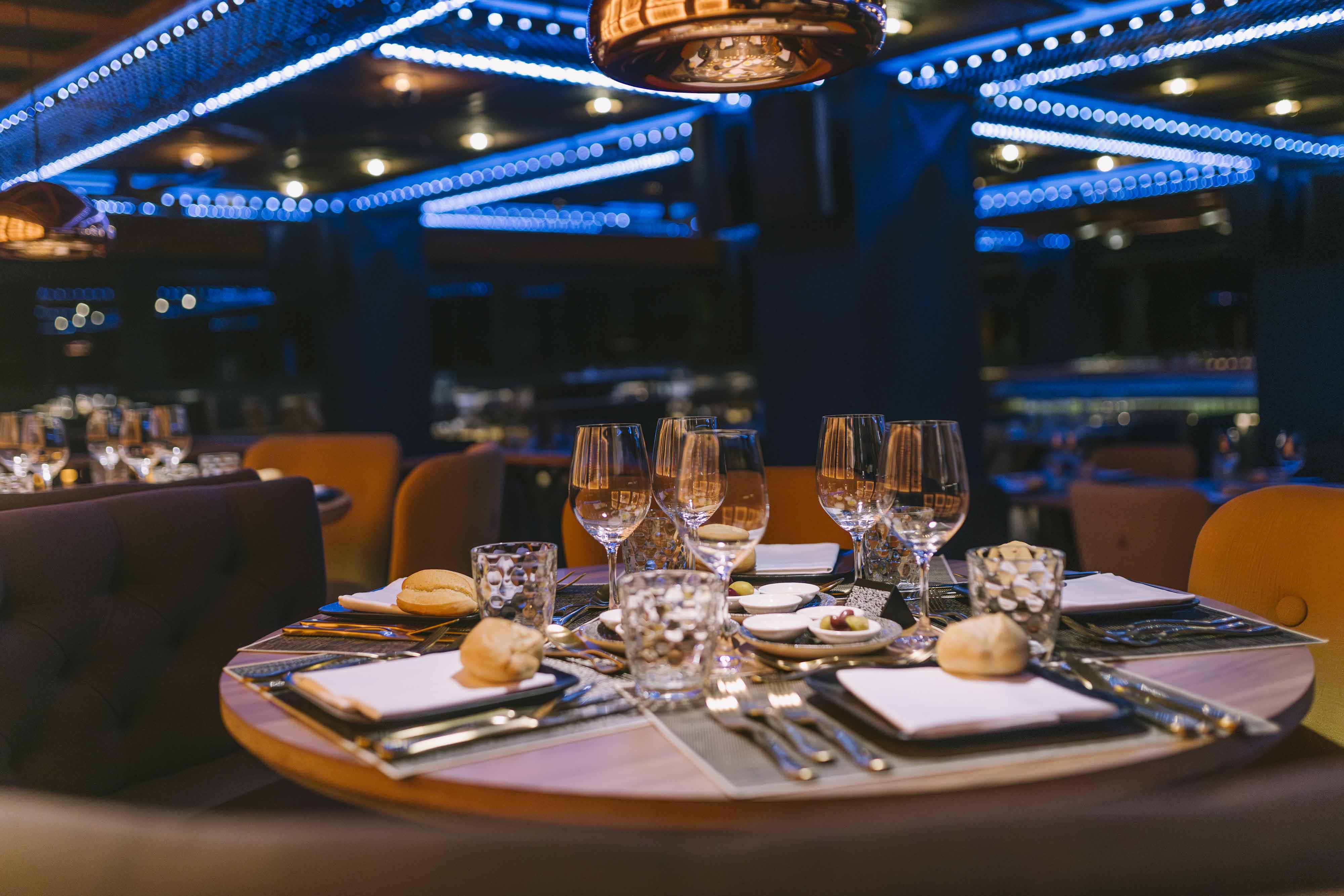 hotel faro a lopesan collection hotel restaurants