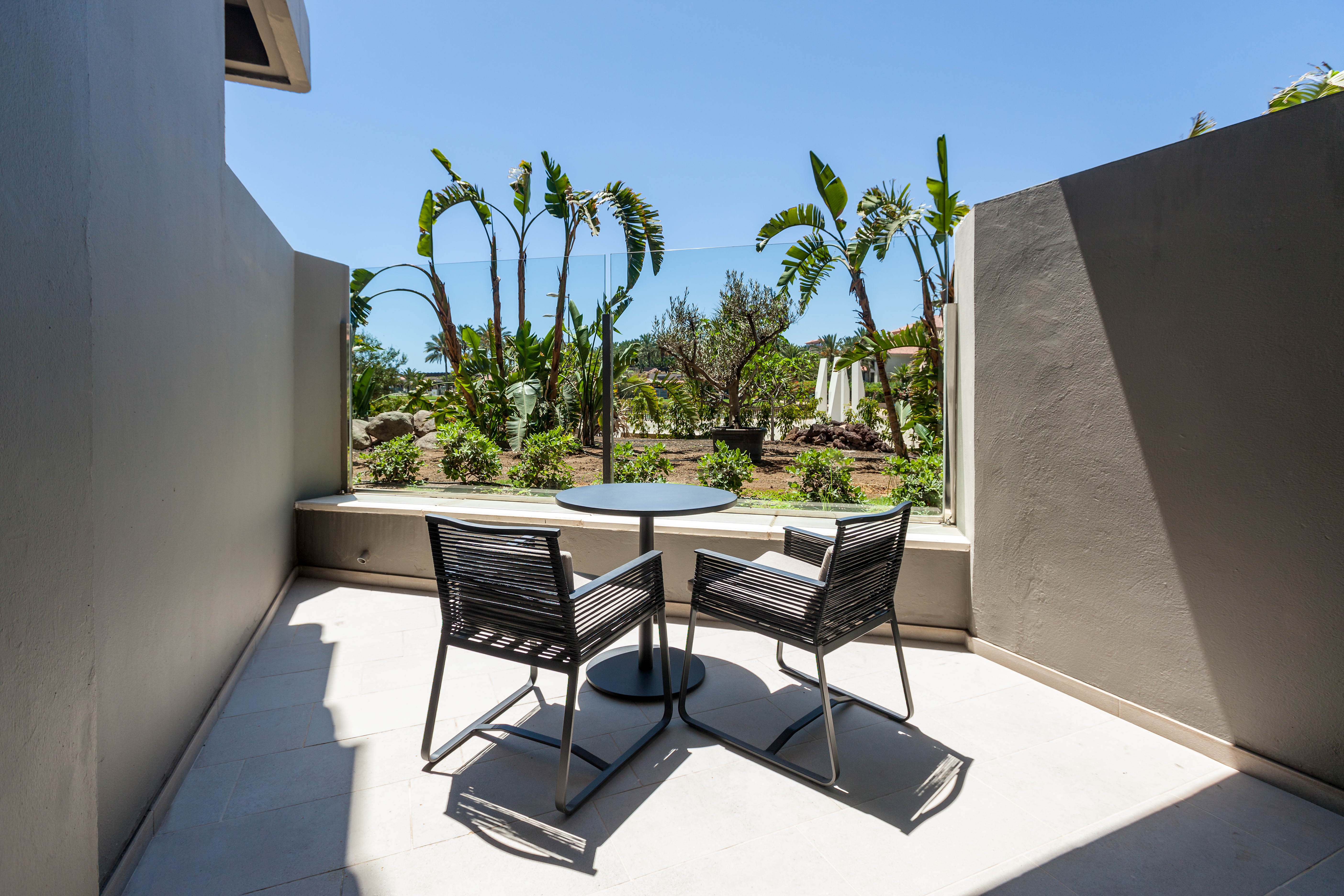 terrasse angepasste doppelzimmer standard faro lopesan collection