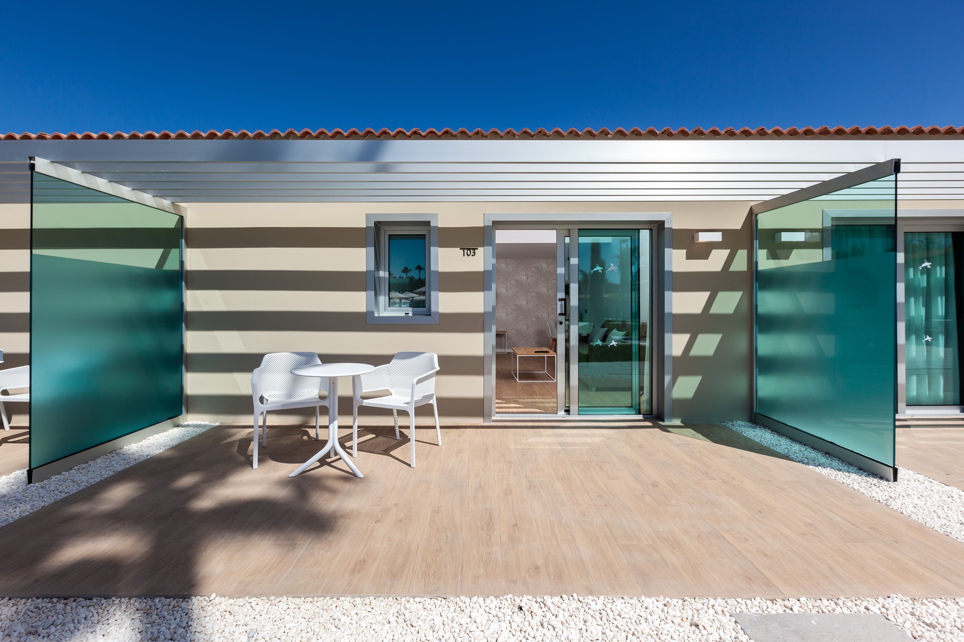 fotos terrasse zimmer barrierefreie junior suite hotel kumara serenoa