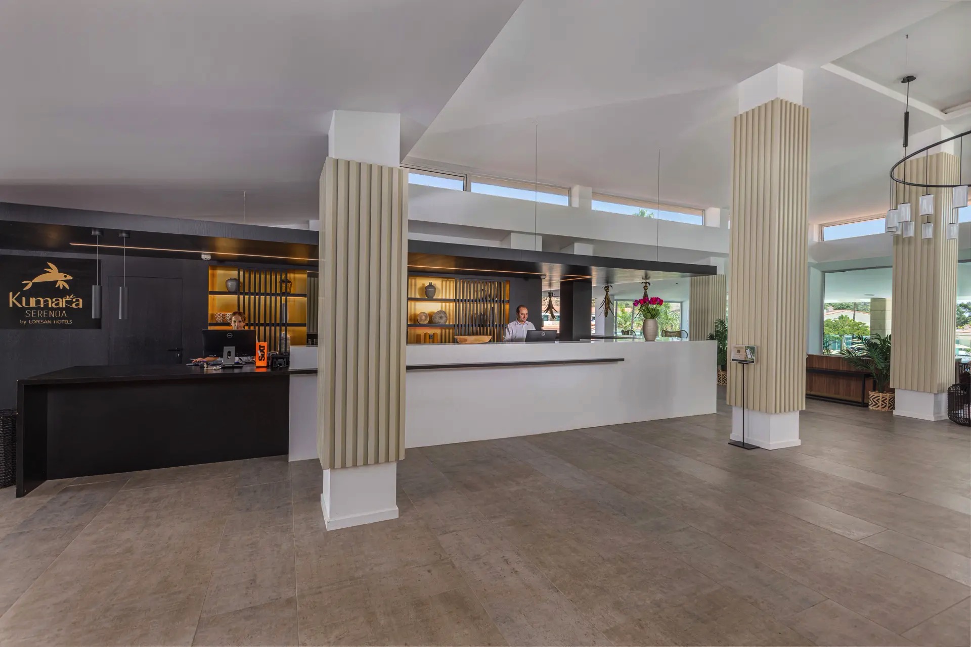 photos lobby hotel kumara serenoa