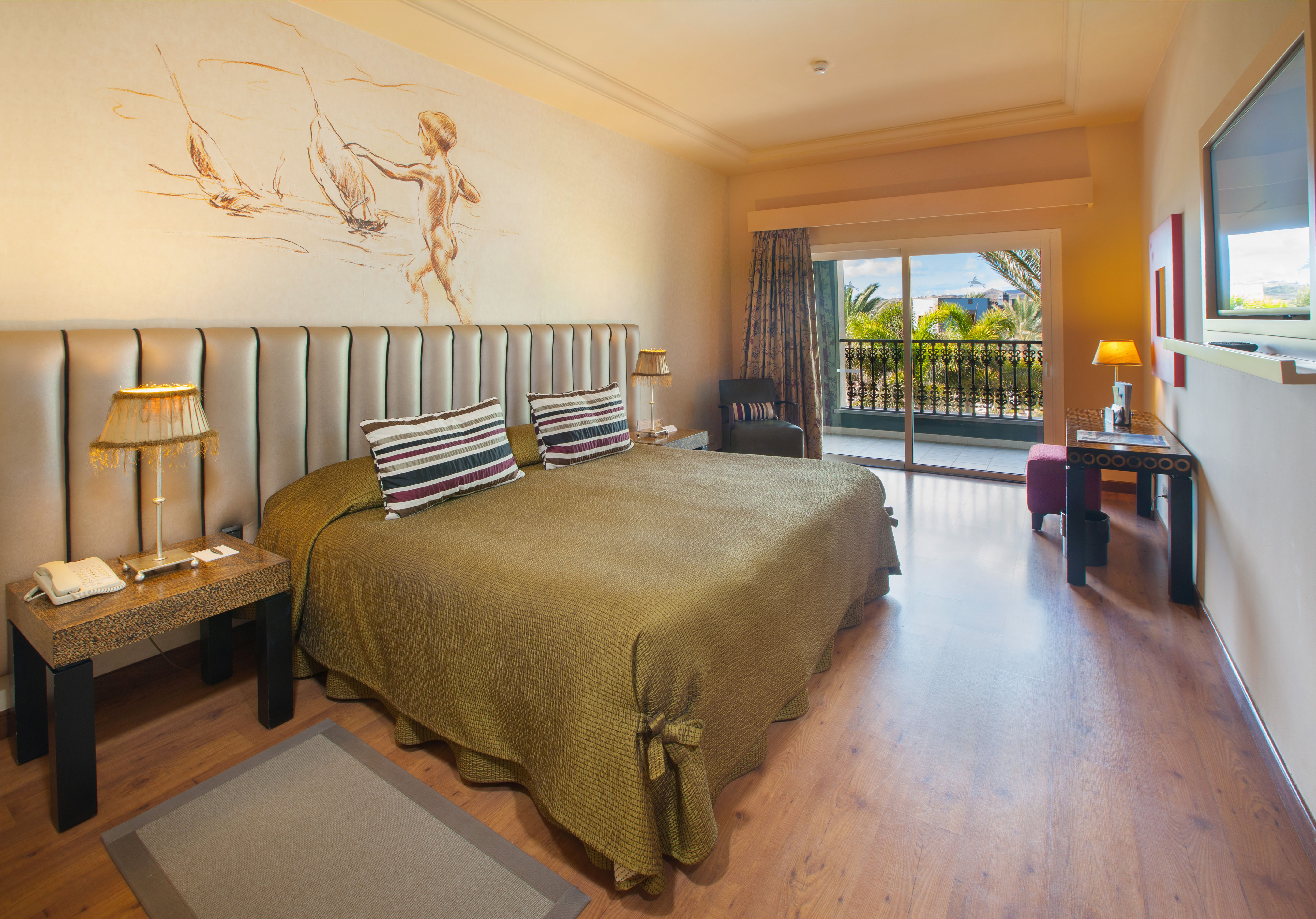 bett junior suite lopesan villa del conde resort