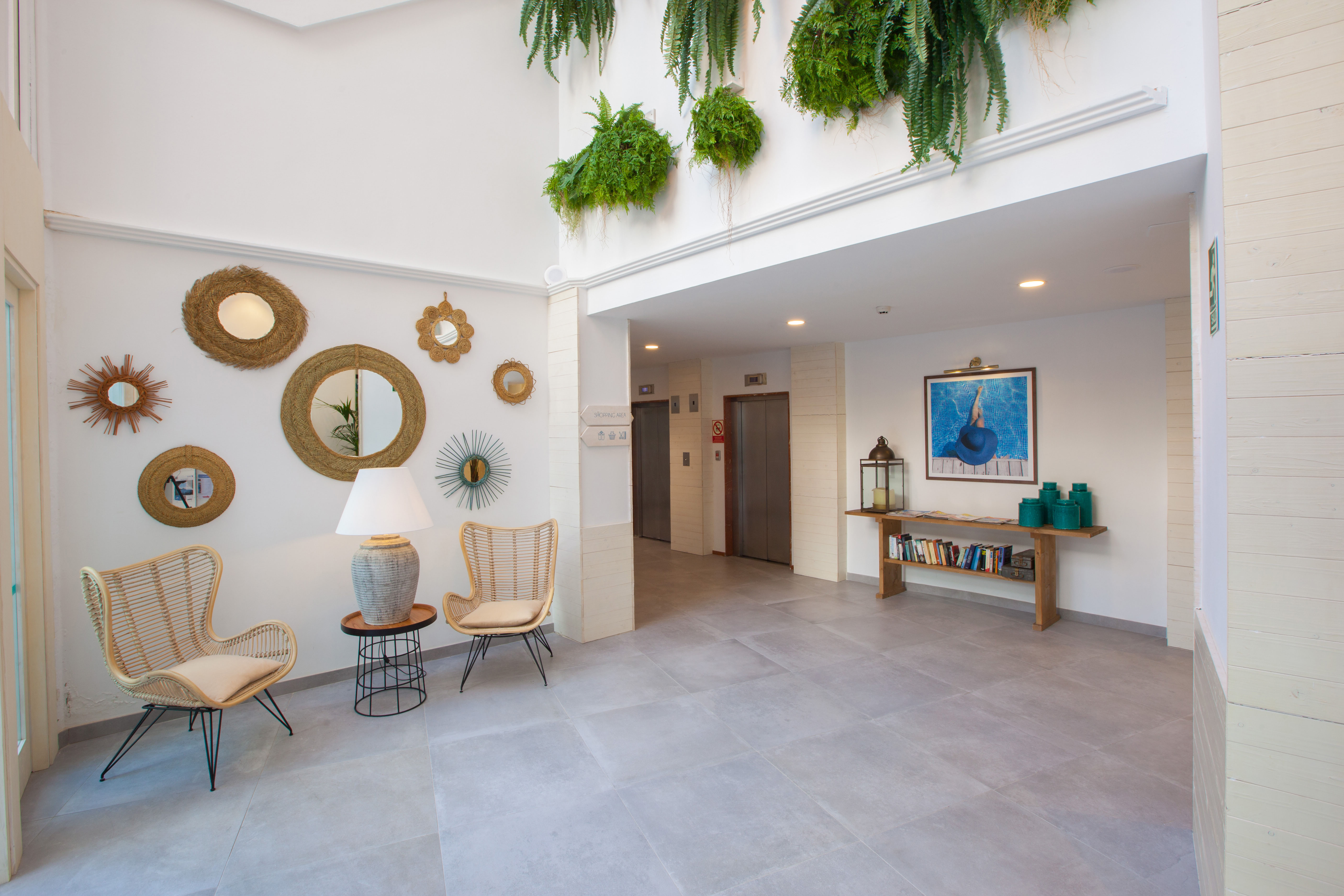 imágenes lobby corallium beach by lopesan hotels