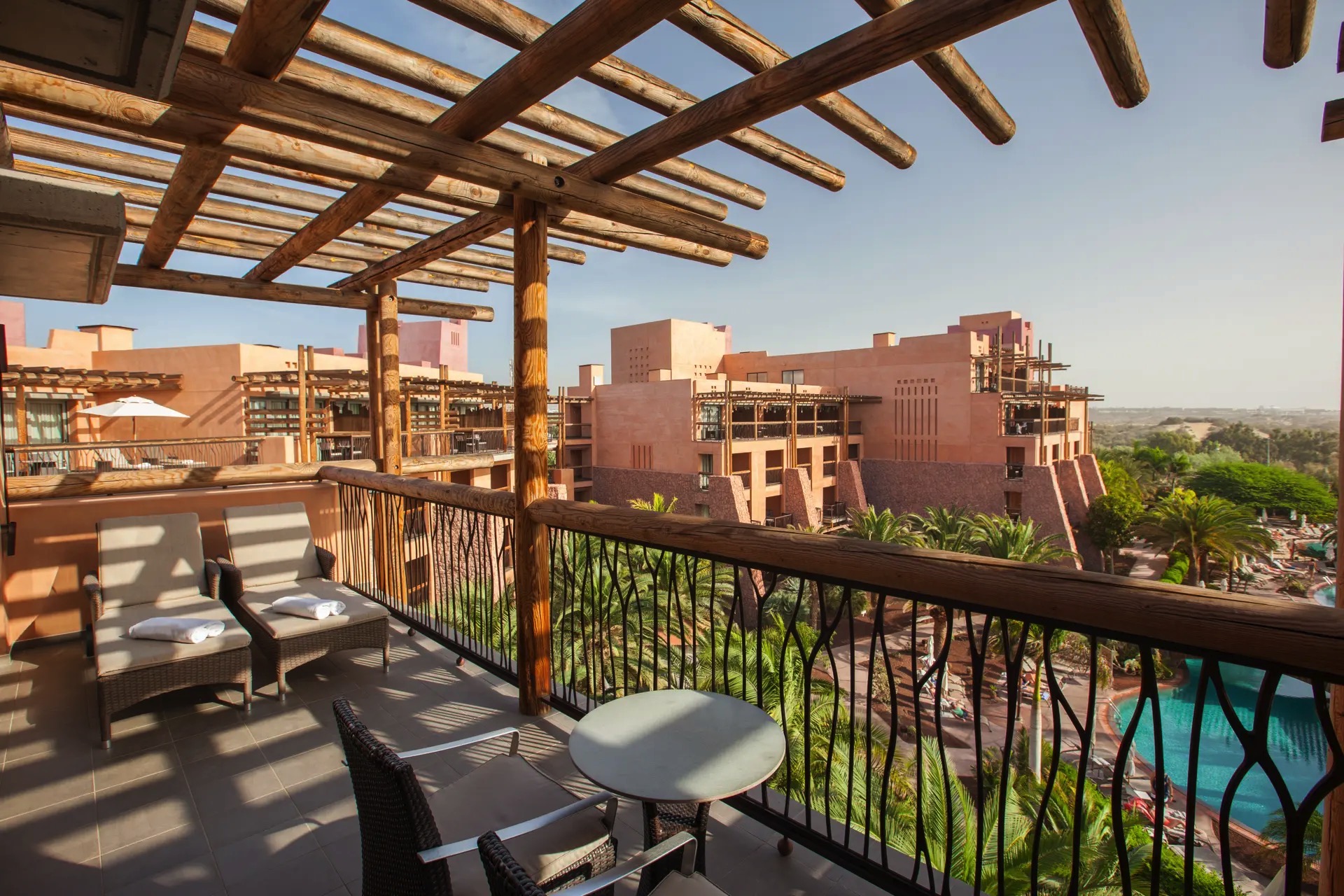 terrasse junior suite lopesan baobab resort