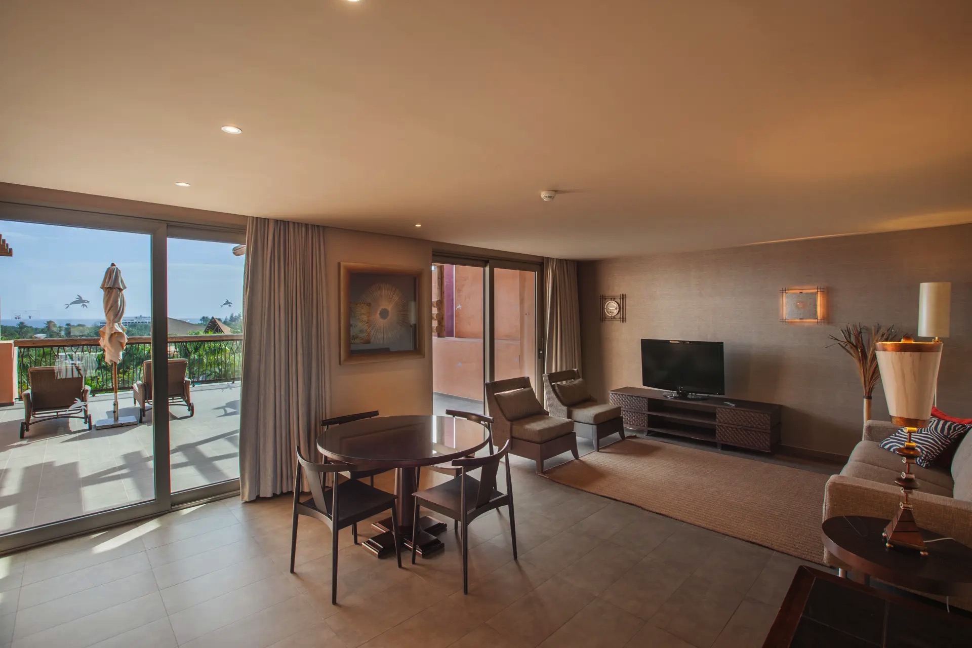 halle senior suite lopesan baobab resort