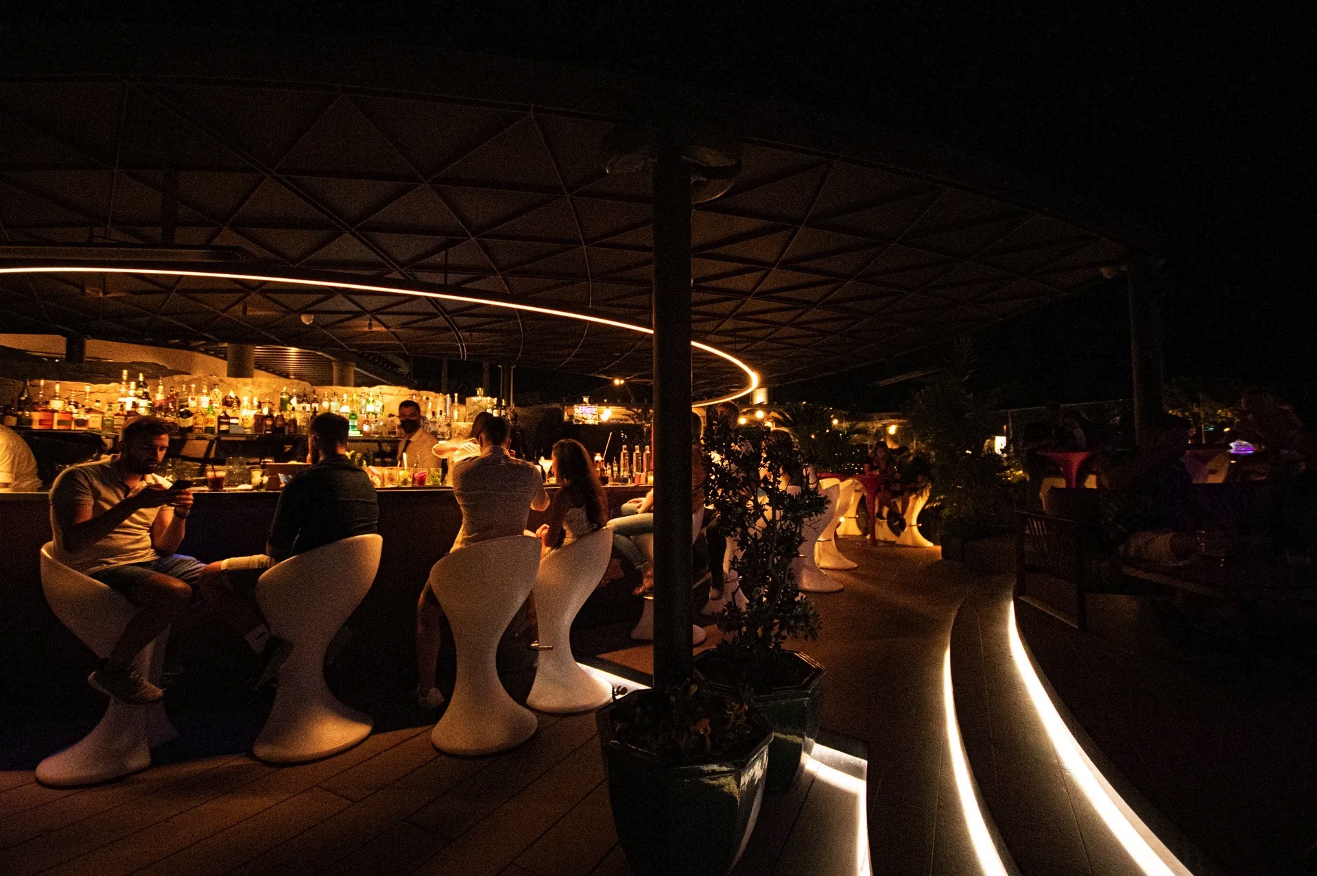 innenraum cafe del mar restaurant lopesan costa meloneras resort & spa