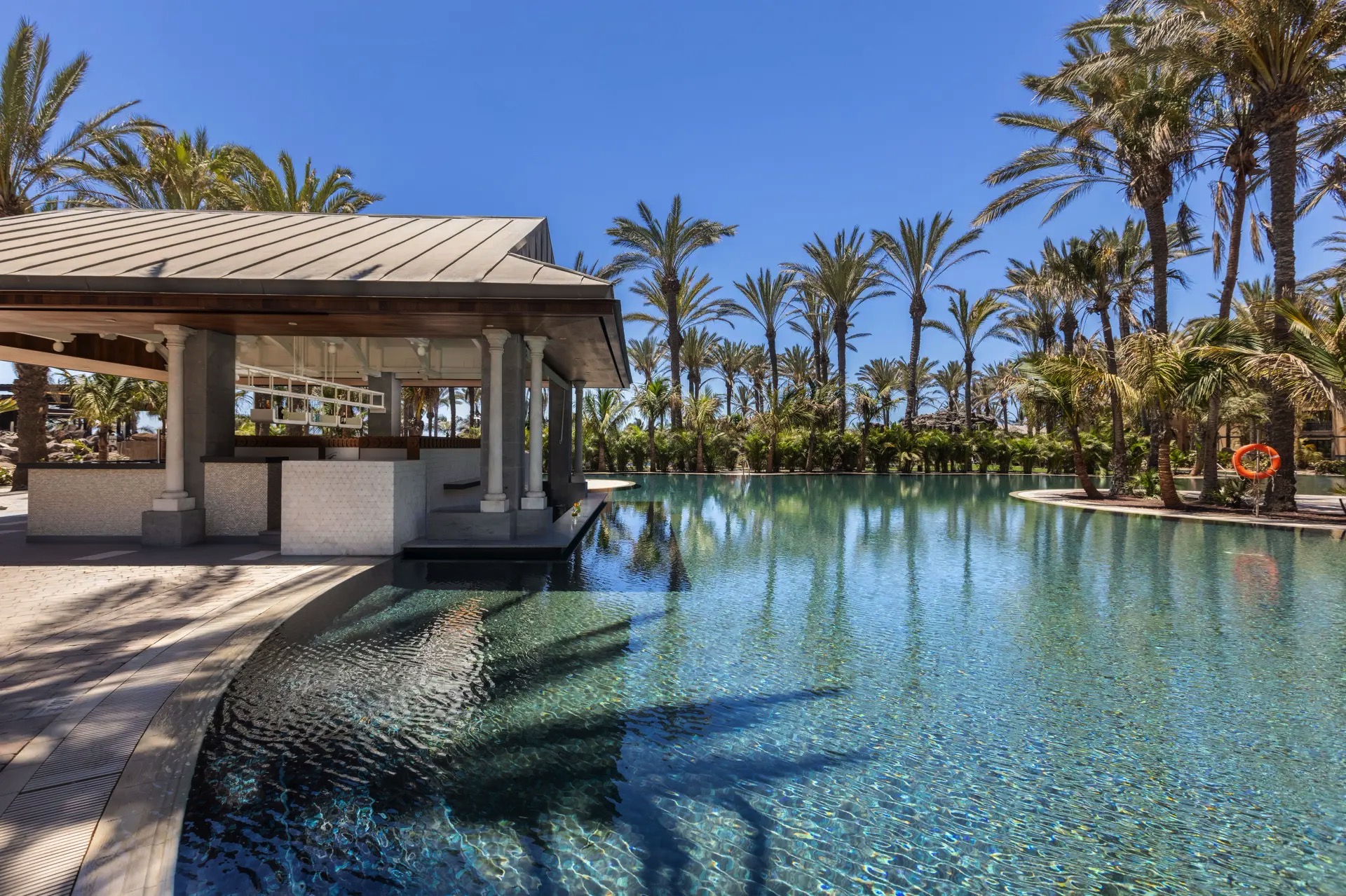 ausblick poolbar hotel lopesan costa meloneras