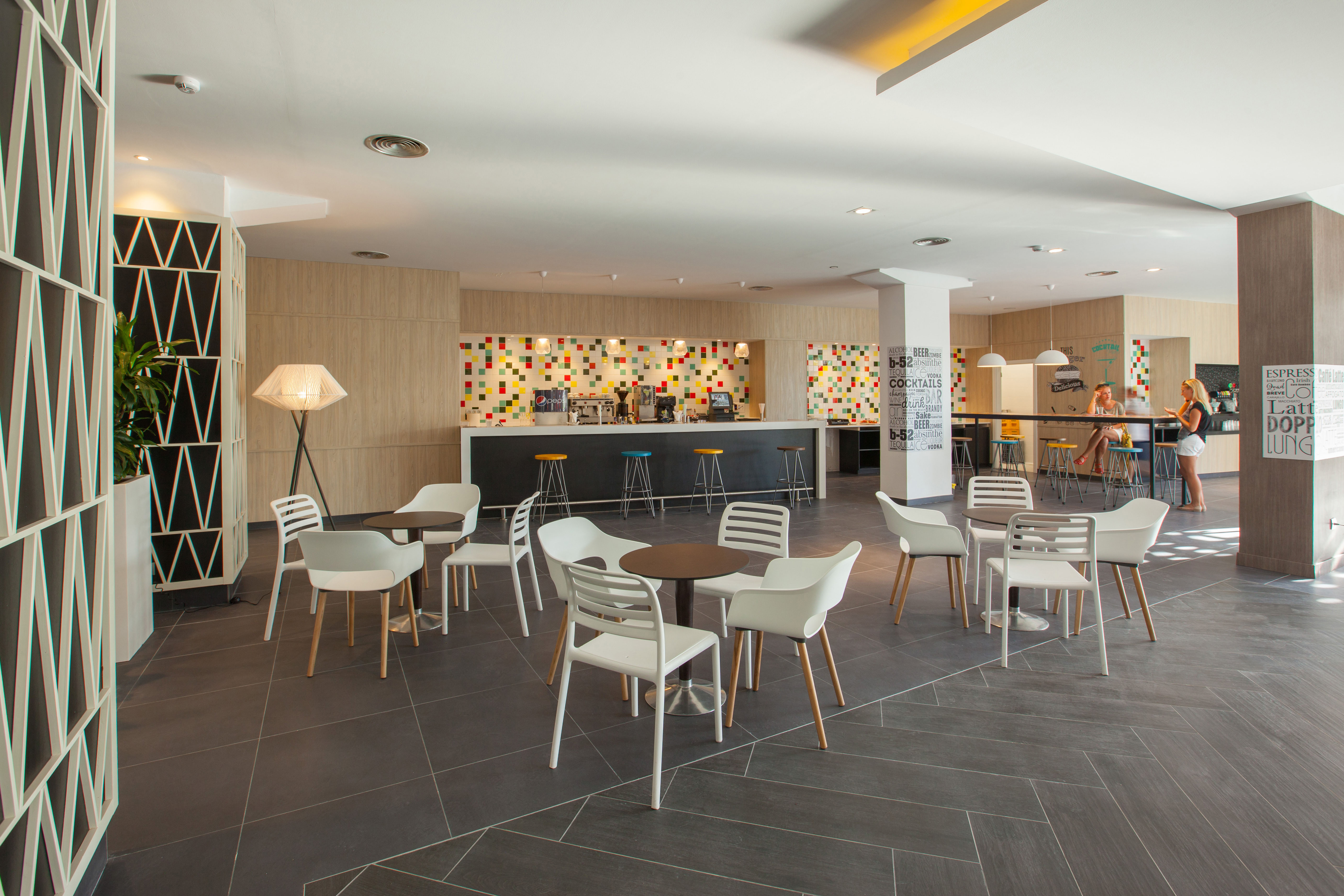 bar abora catarina hotel by lopesan