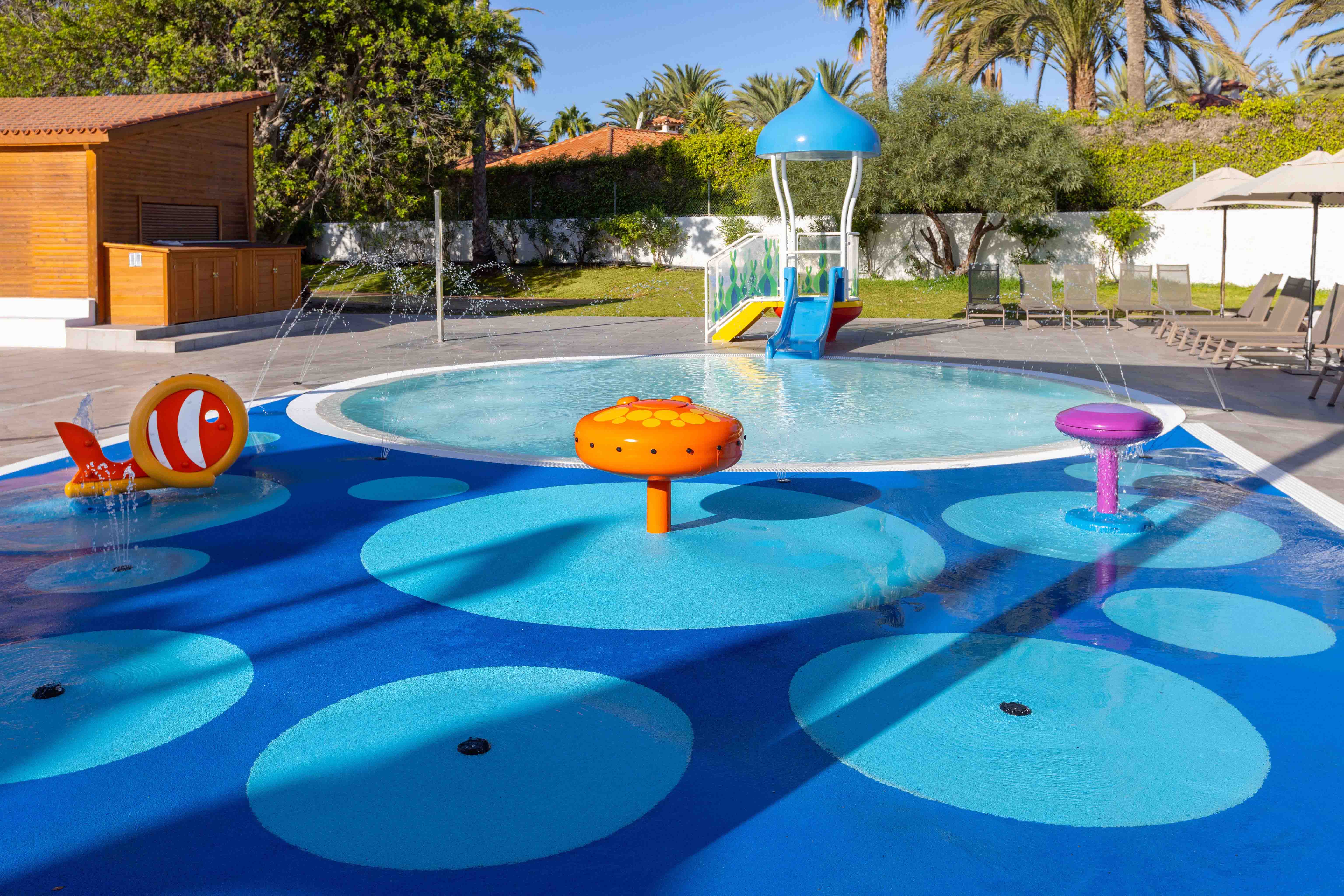 aboritos kids pool abora catarina by lopesan hotels