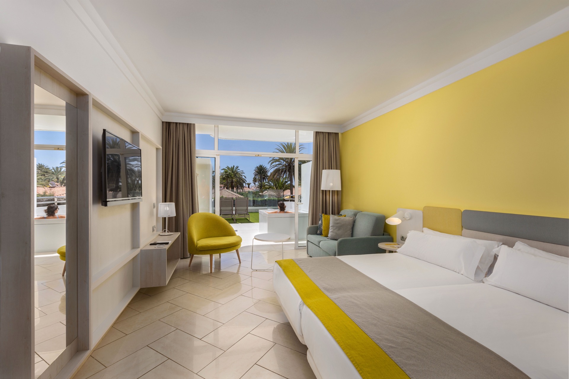bed double superior room hotel bora catarina hotel