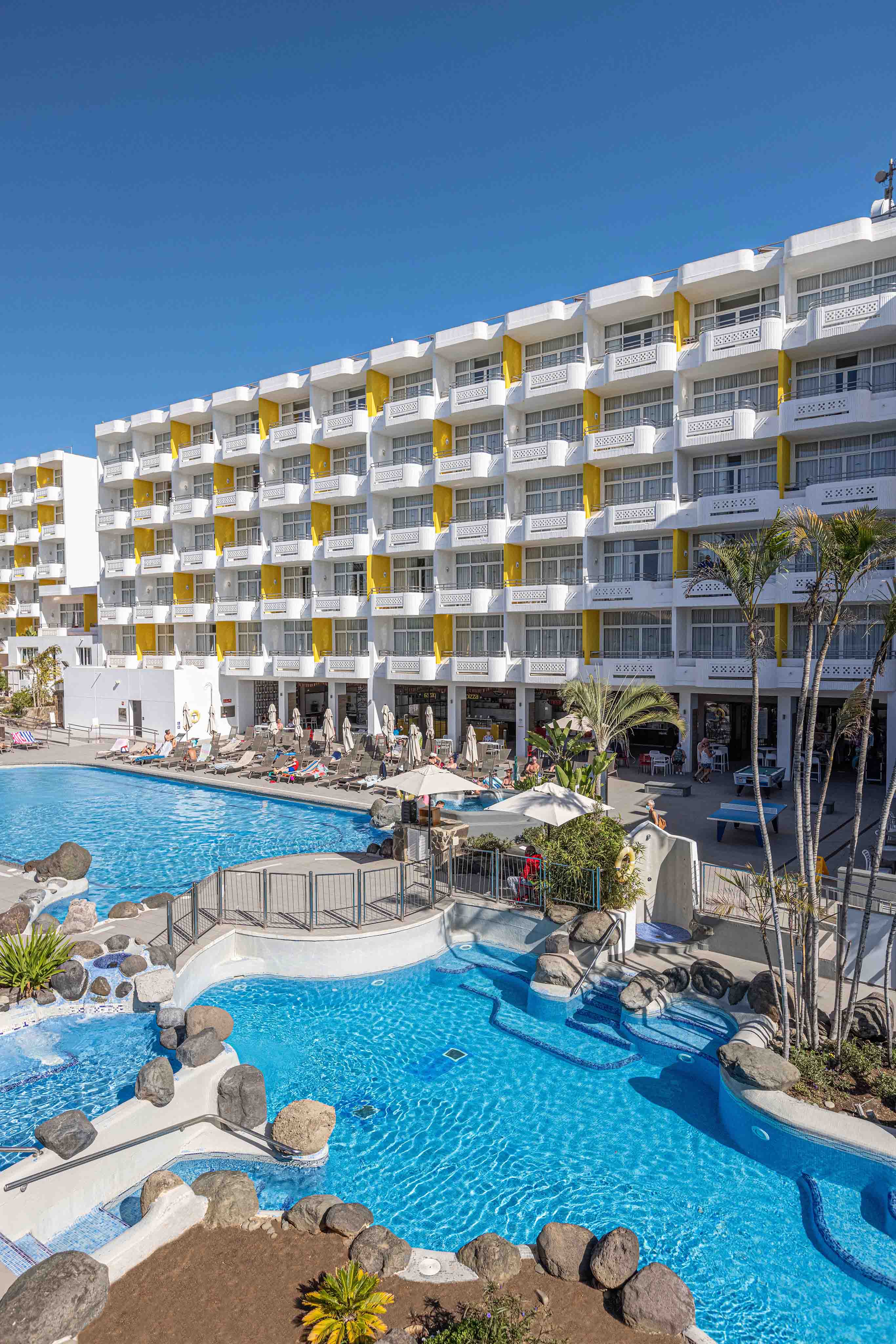main pool area abora catarina by lopesan hotels