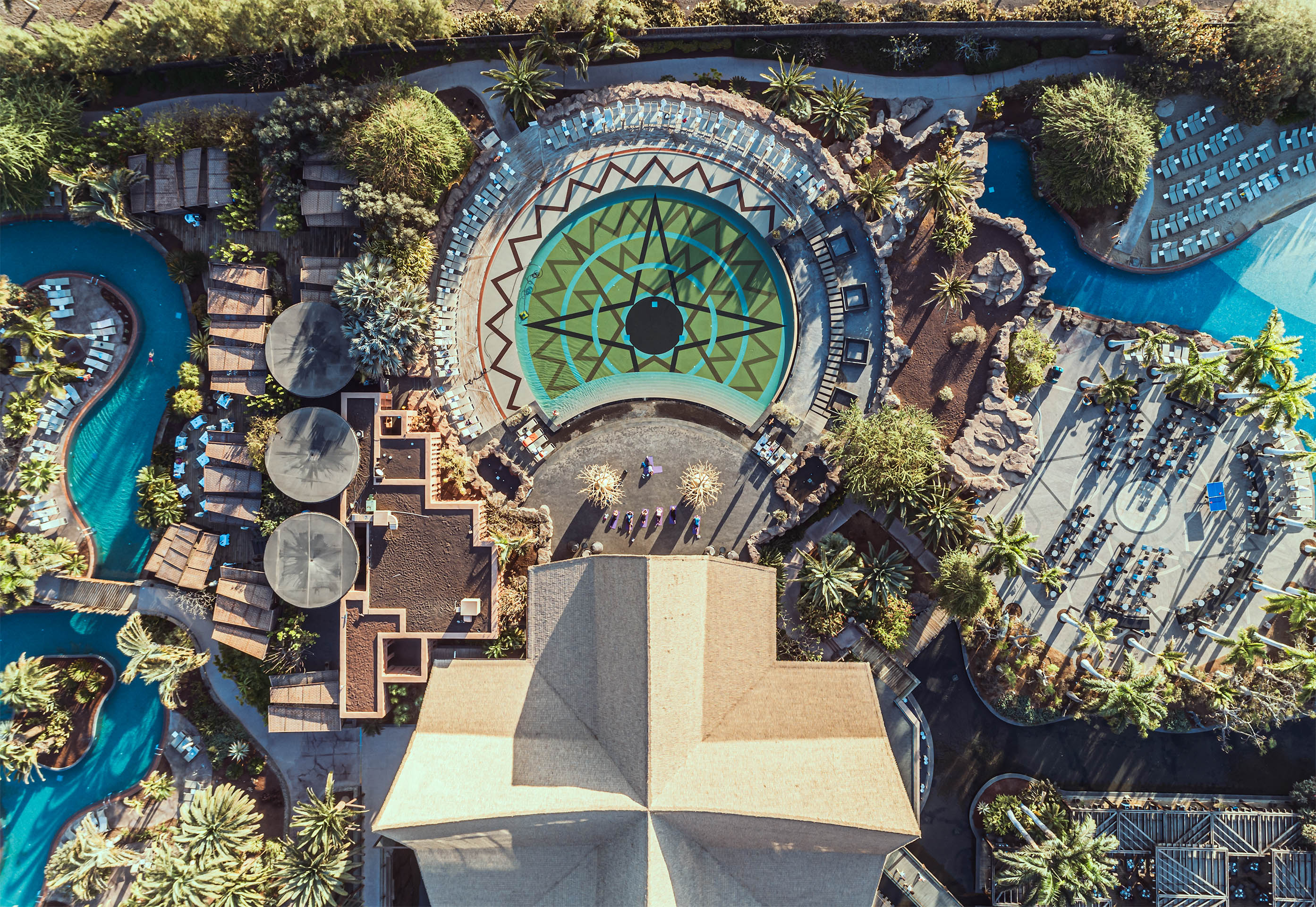 volcan pool luftaufnahme pools lopesan baobab resort