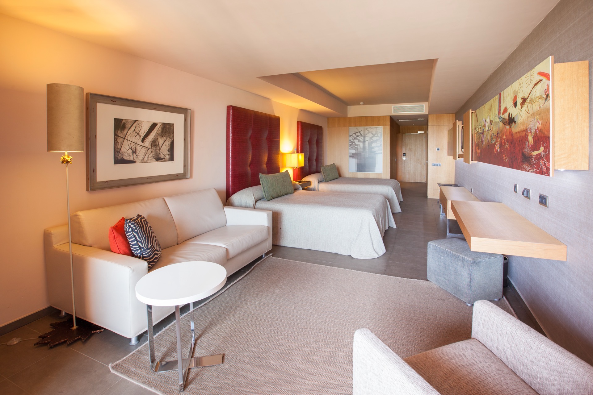 sofa doppelzimmer familie