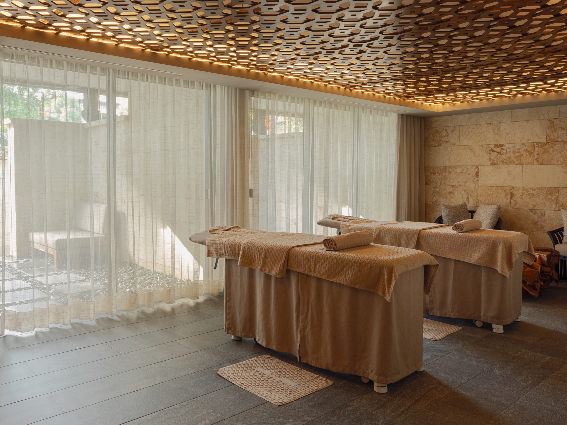 lopesan costa bavaro massage spa fotos