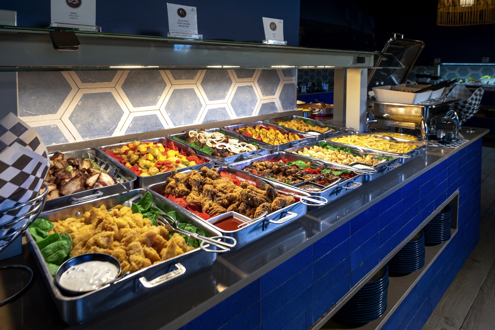 lopesan costa bavaro gastronomie restaurant goldfish fotos