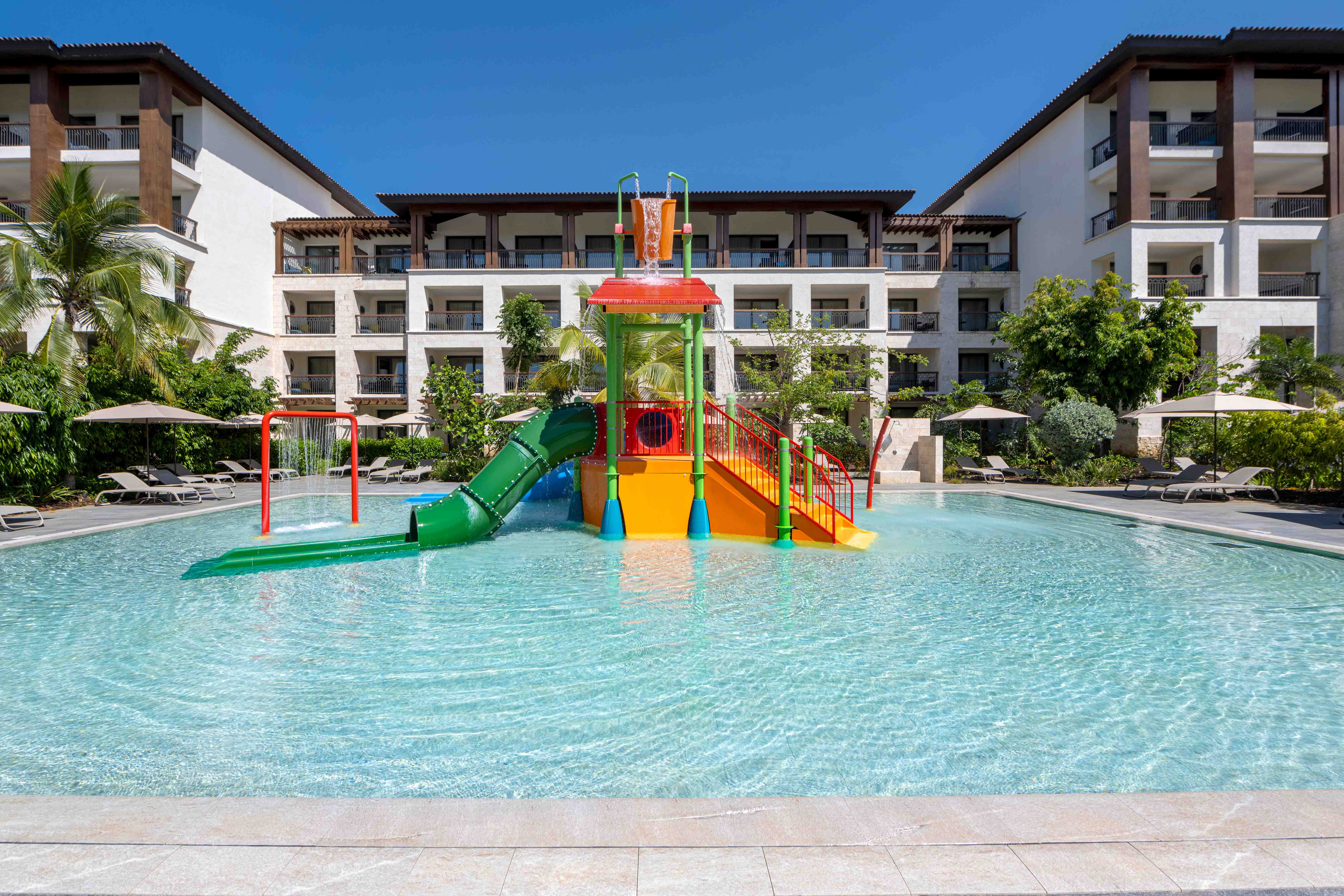children’s pool lopesan costa bavaro spa & casino