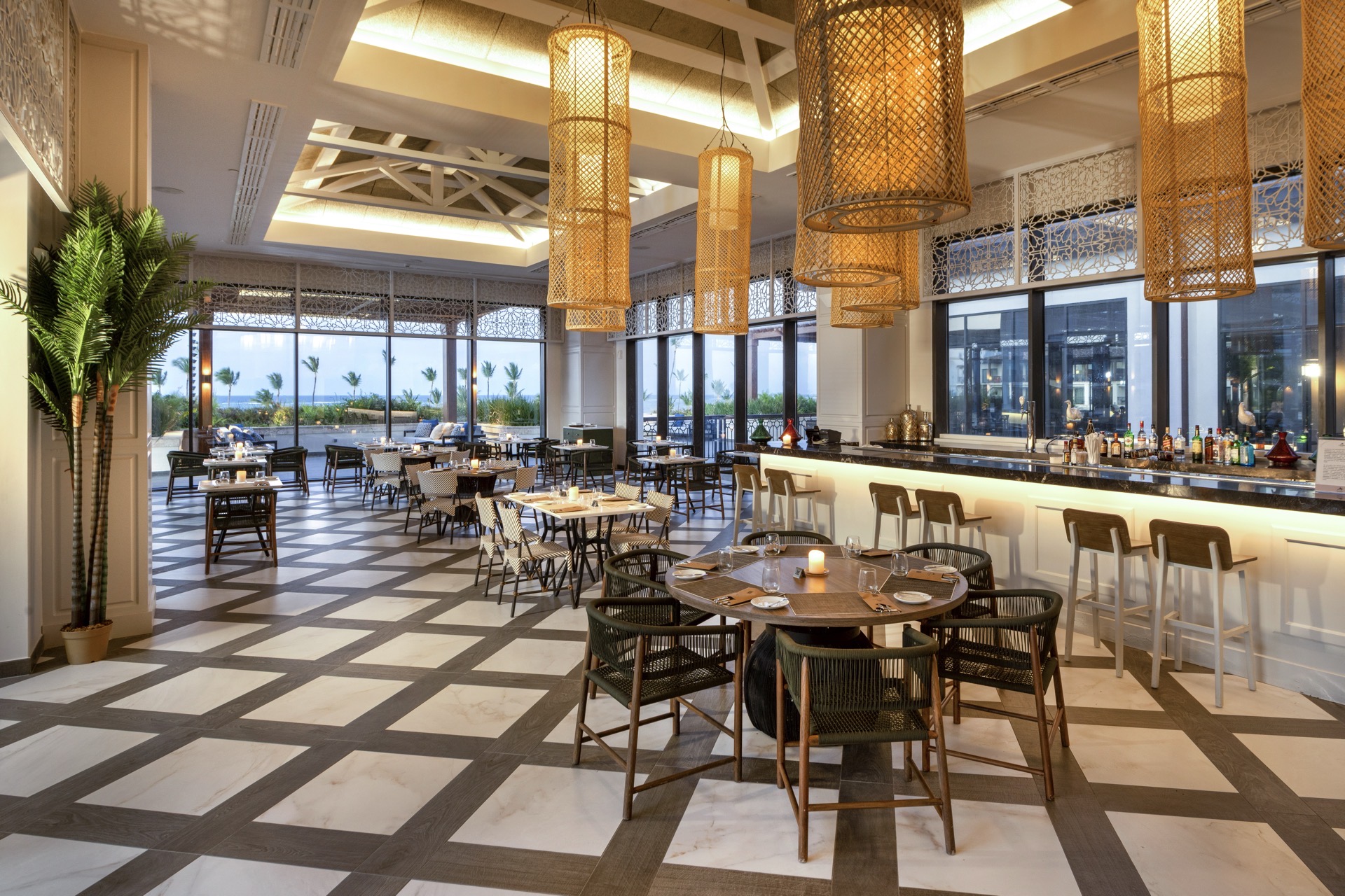 mareas bar lopesan costa bavaro fotos