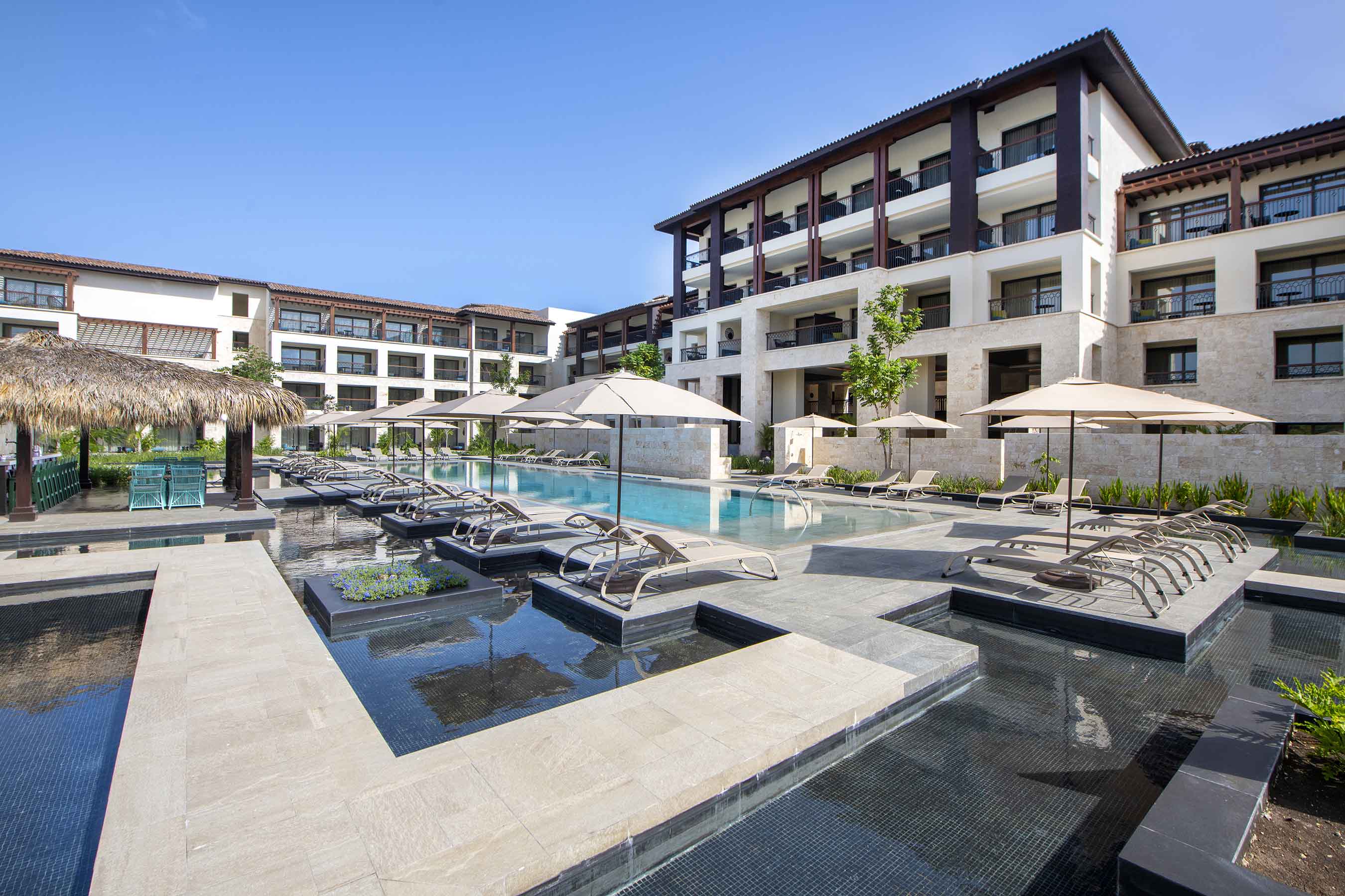 adults-only pool lopesan costa bavaro spa & casino