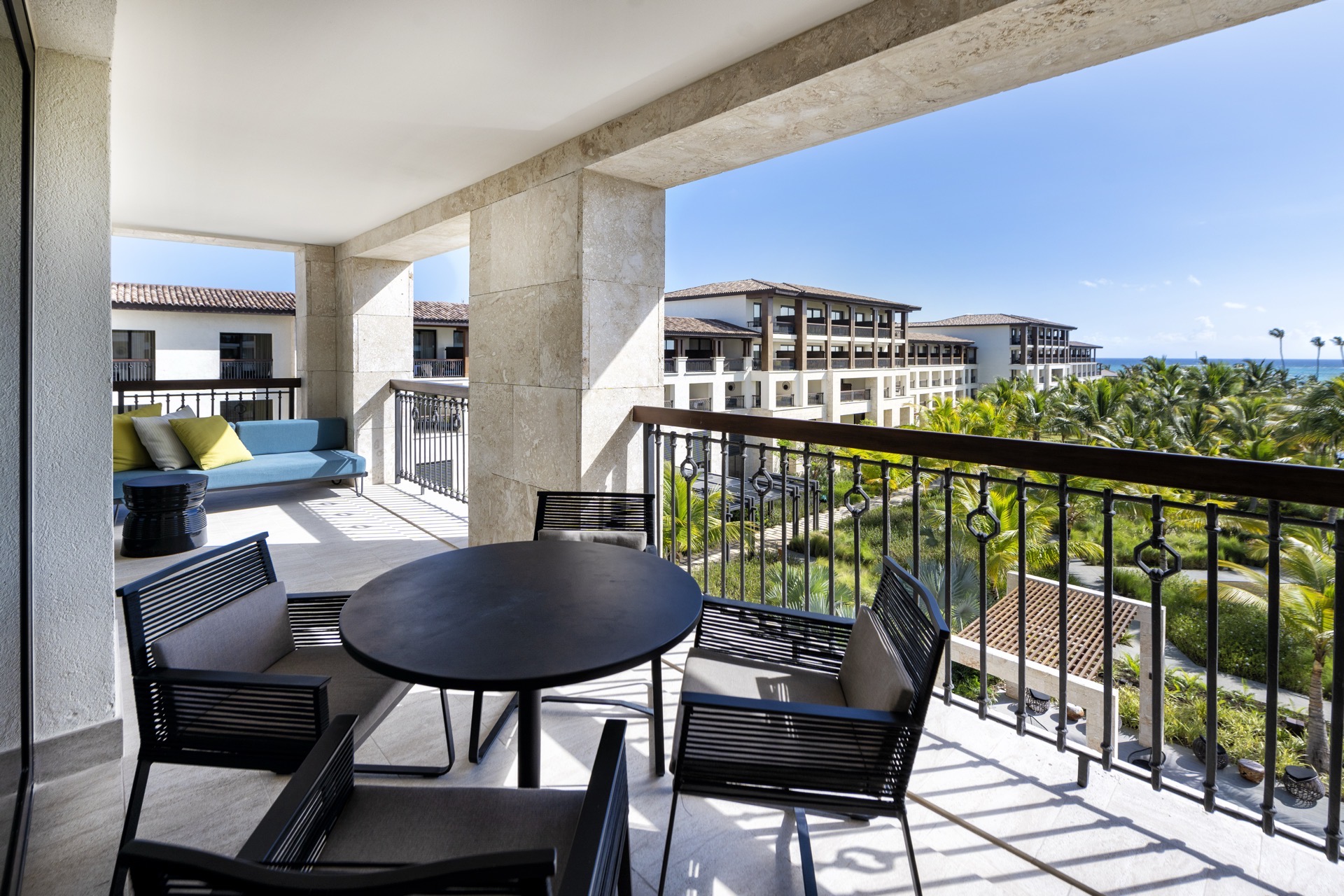 lopesan costa bavaro unique ocean suite terrasse fotos