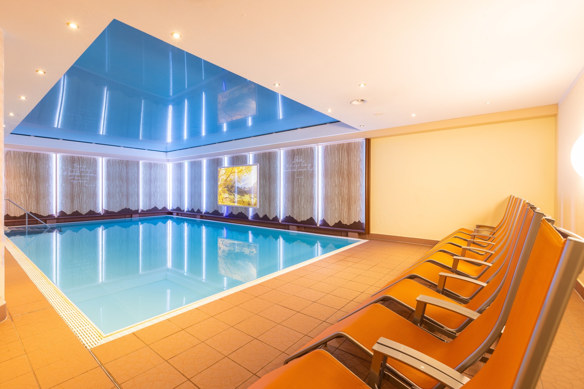 Poolfotos des Hotels IFA Alpenrose