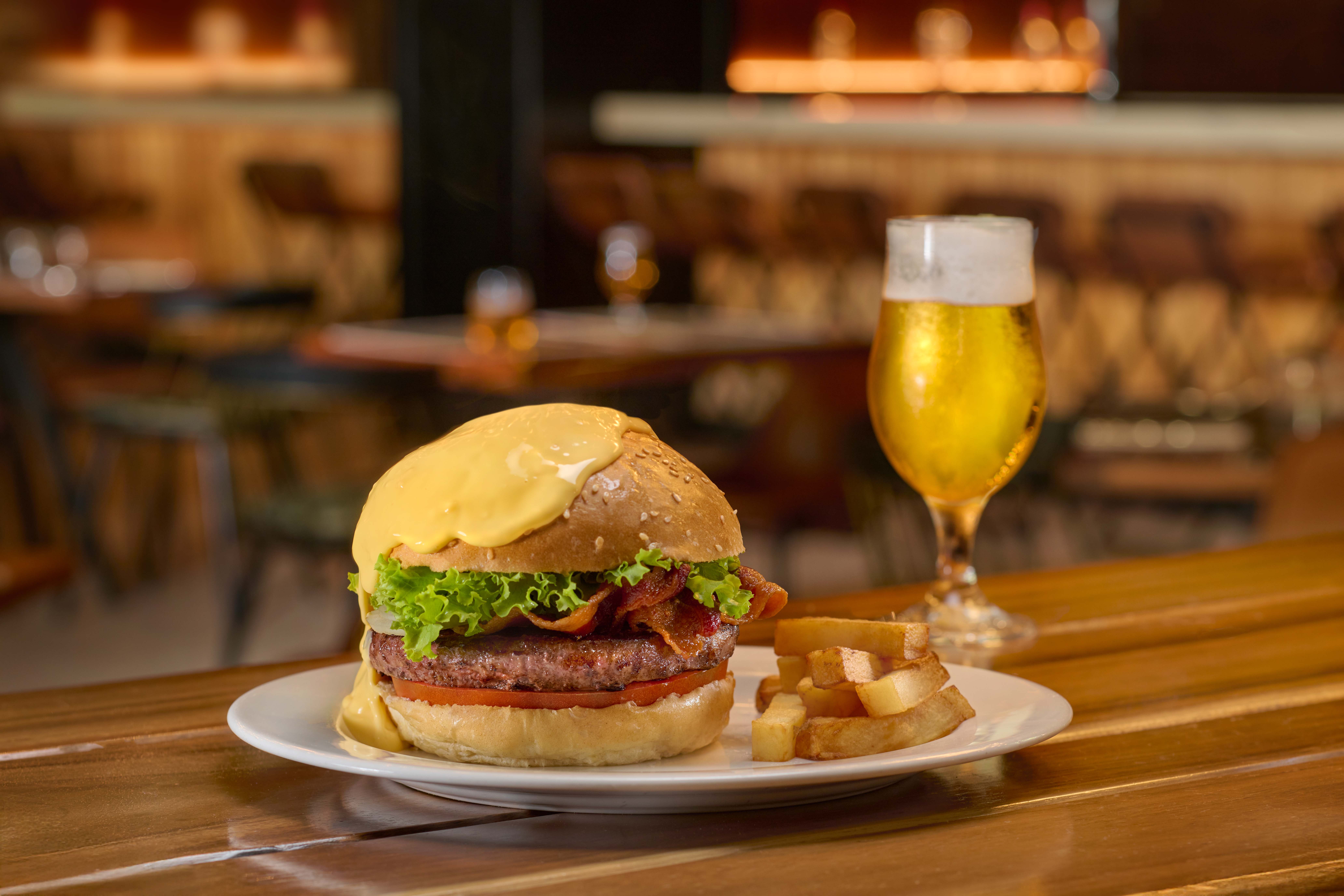 essen restaurants lopesan costa bávaro resort spa & casino