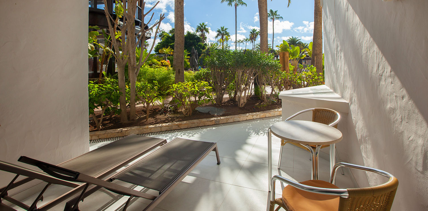 terrace double standard room corallium dunamar by lopesan hotels