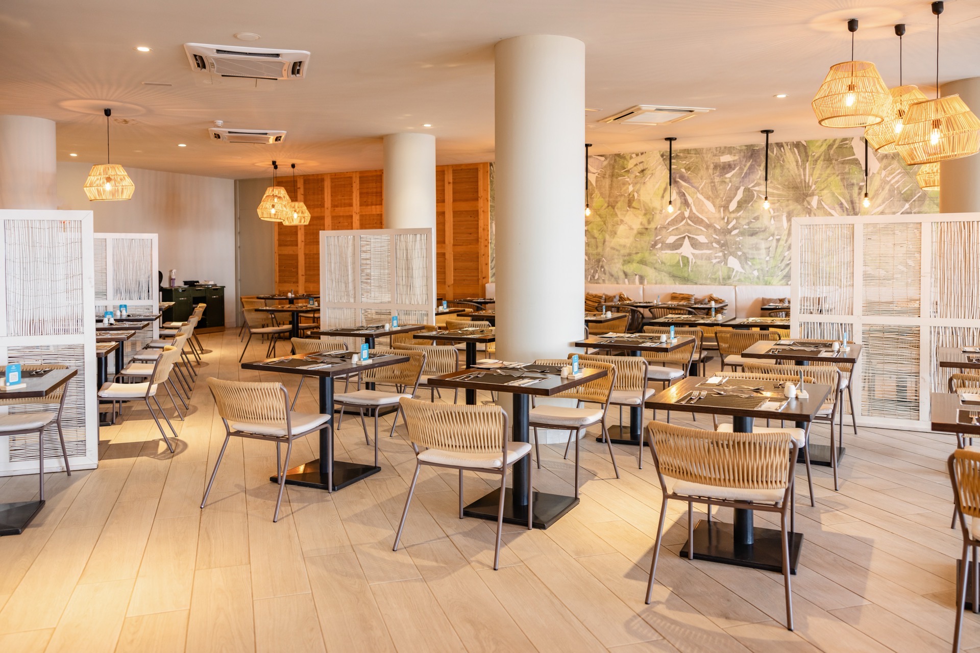 fotos corallium dunamar restaurant innenraum