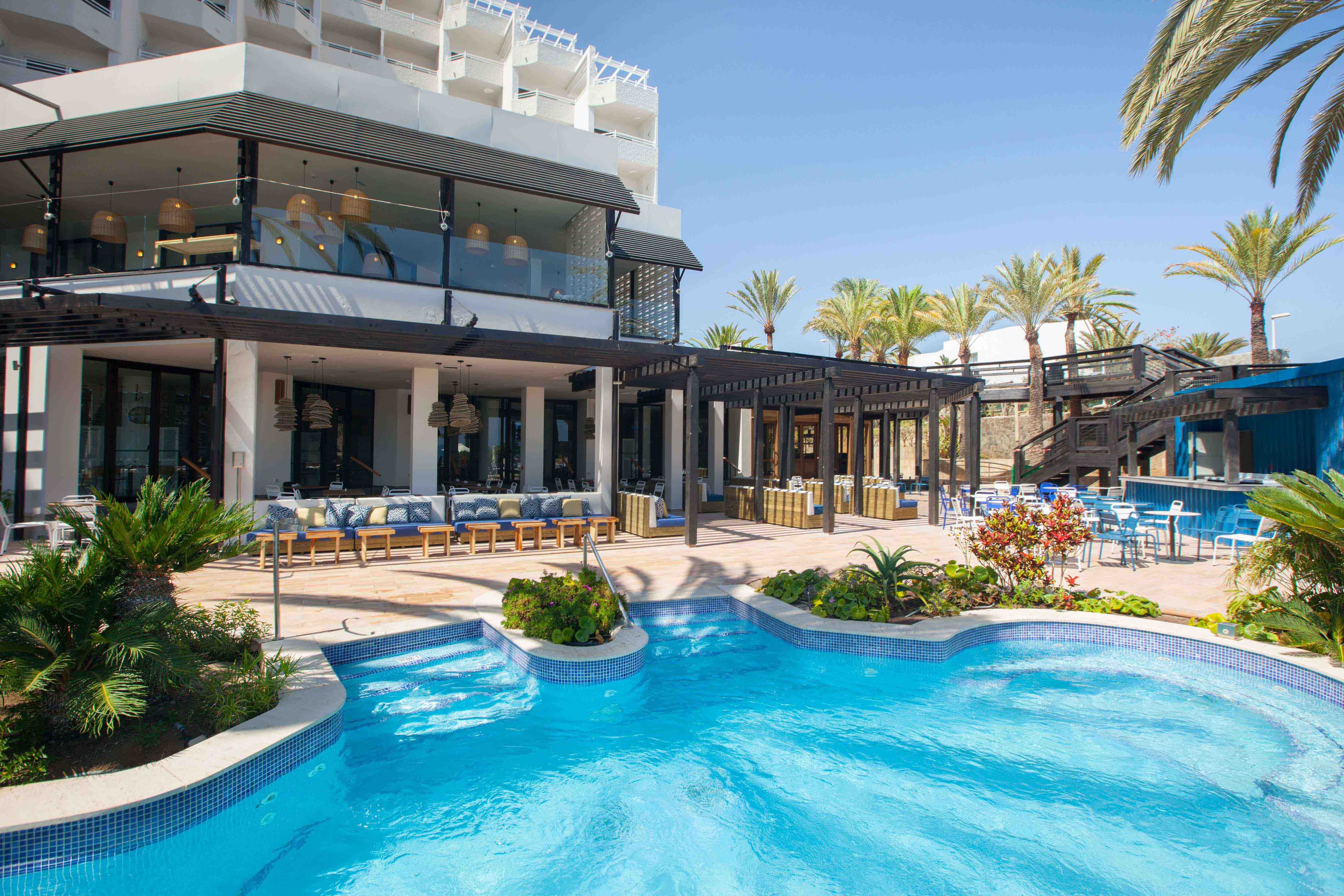 swimming pool bar corallium dunamar hotel