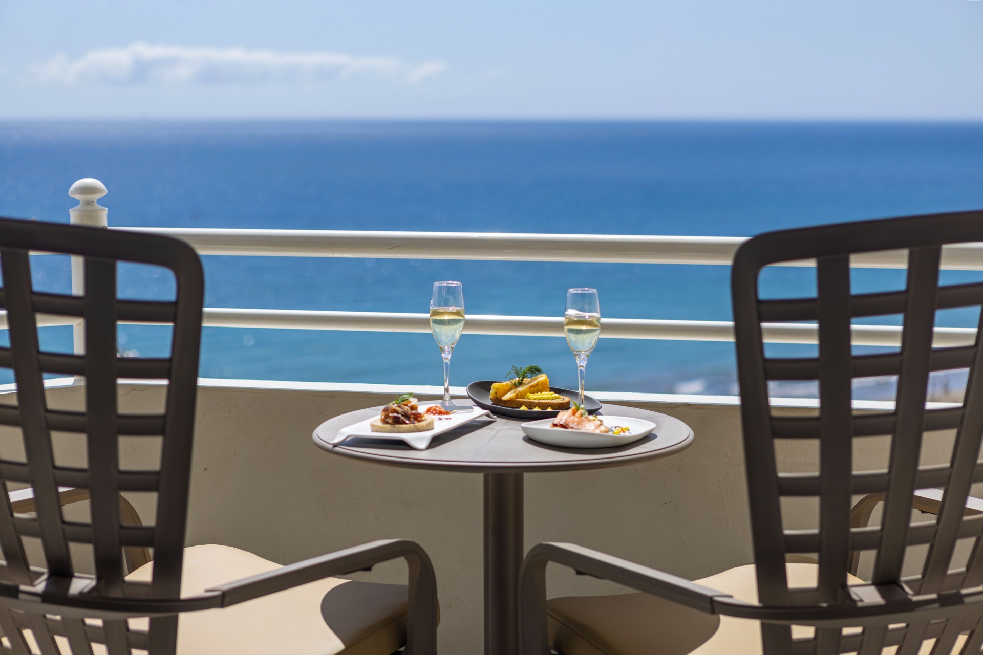 Terrasse Unique Deluxe View Zimmer Fotos Corallium Dunamar