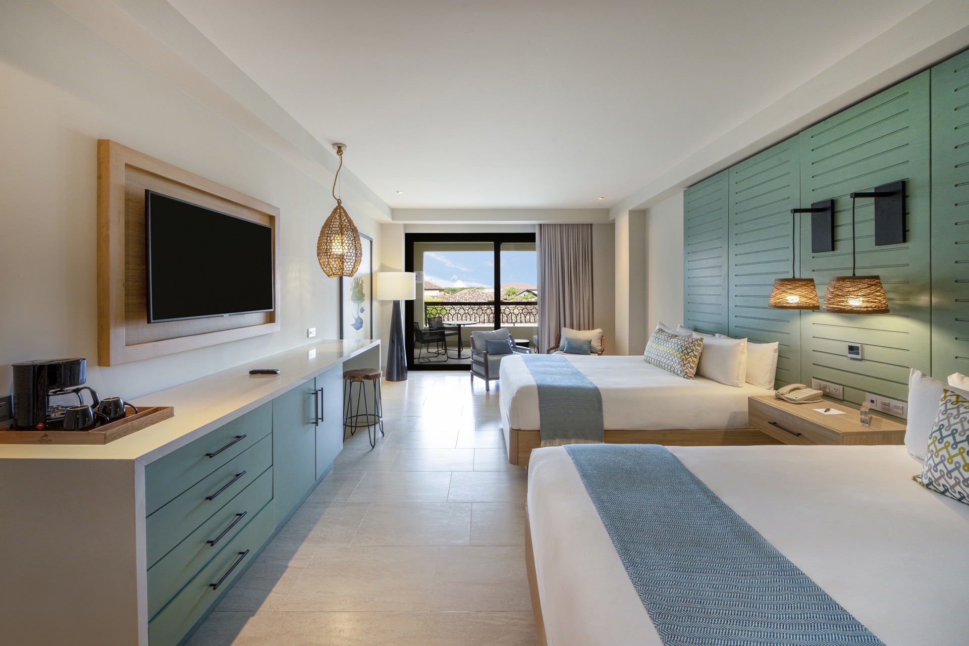 bett resort queen economy junior suite lopesan costa bavaro resort, spa & casino