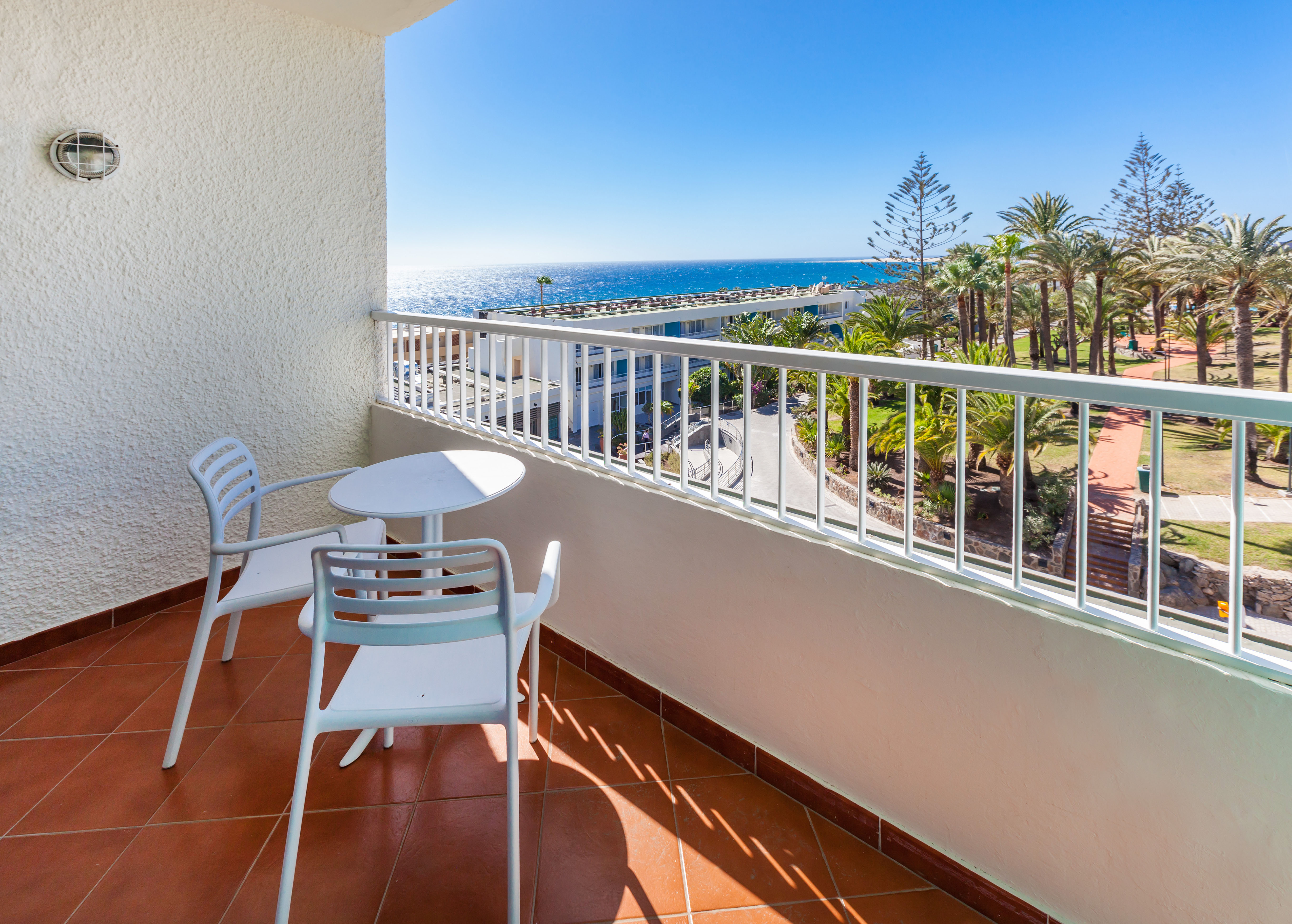 habitacion-hotel-abora-interclub-atlantic-by-lopesan