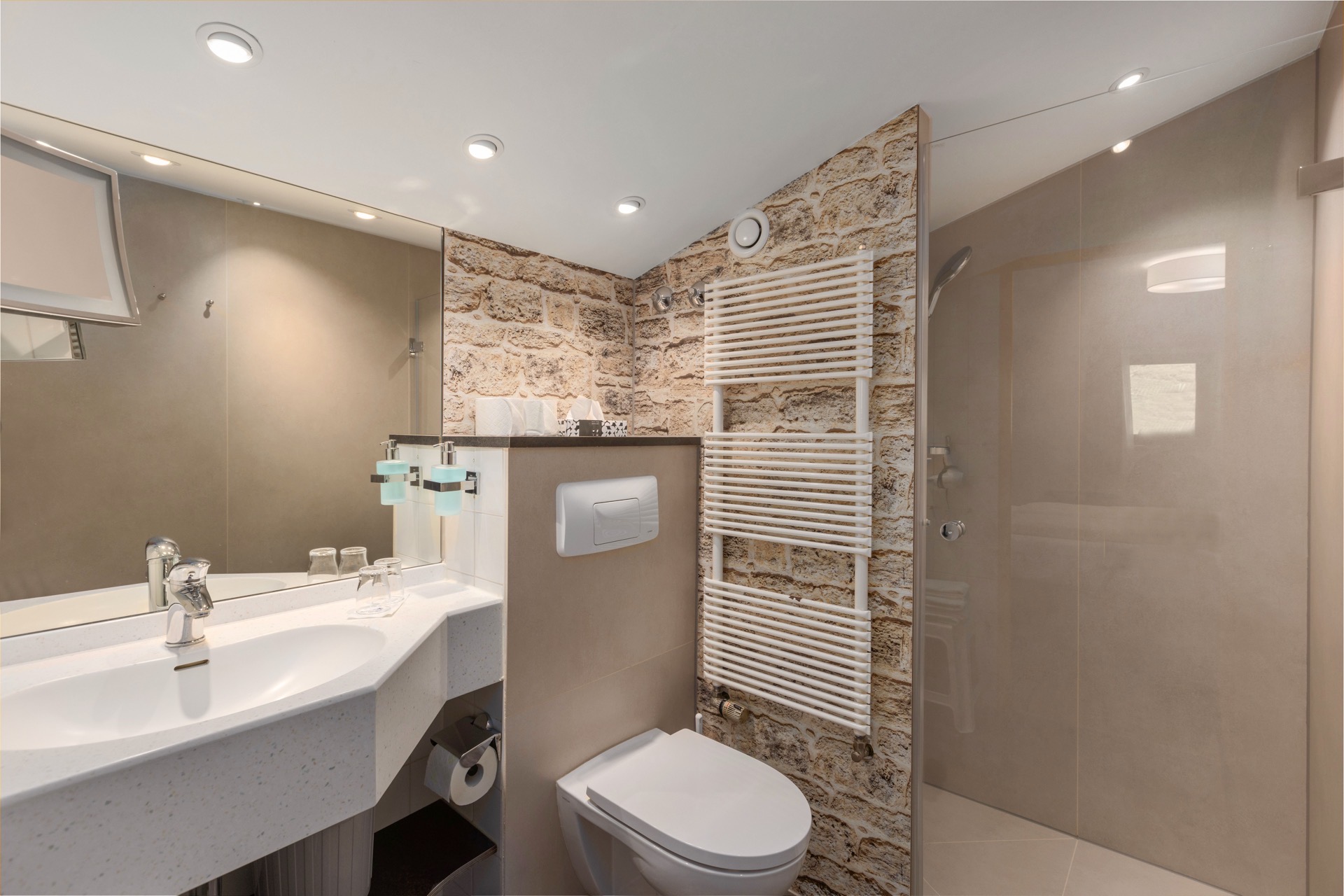 badezimmer doppelzimmer standard ohne balkon hotel ifa alpenrose