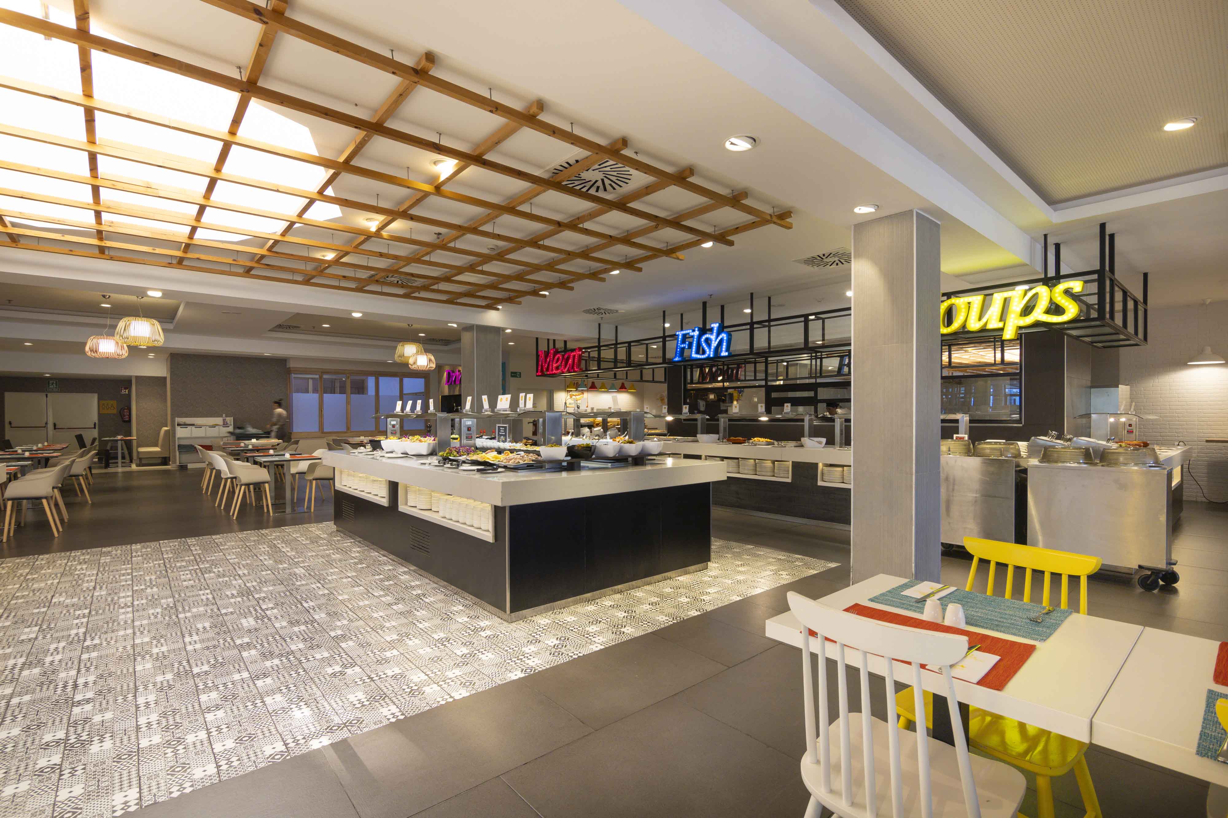 saborea abora continental buffet