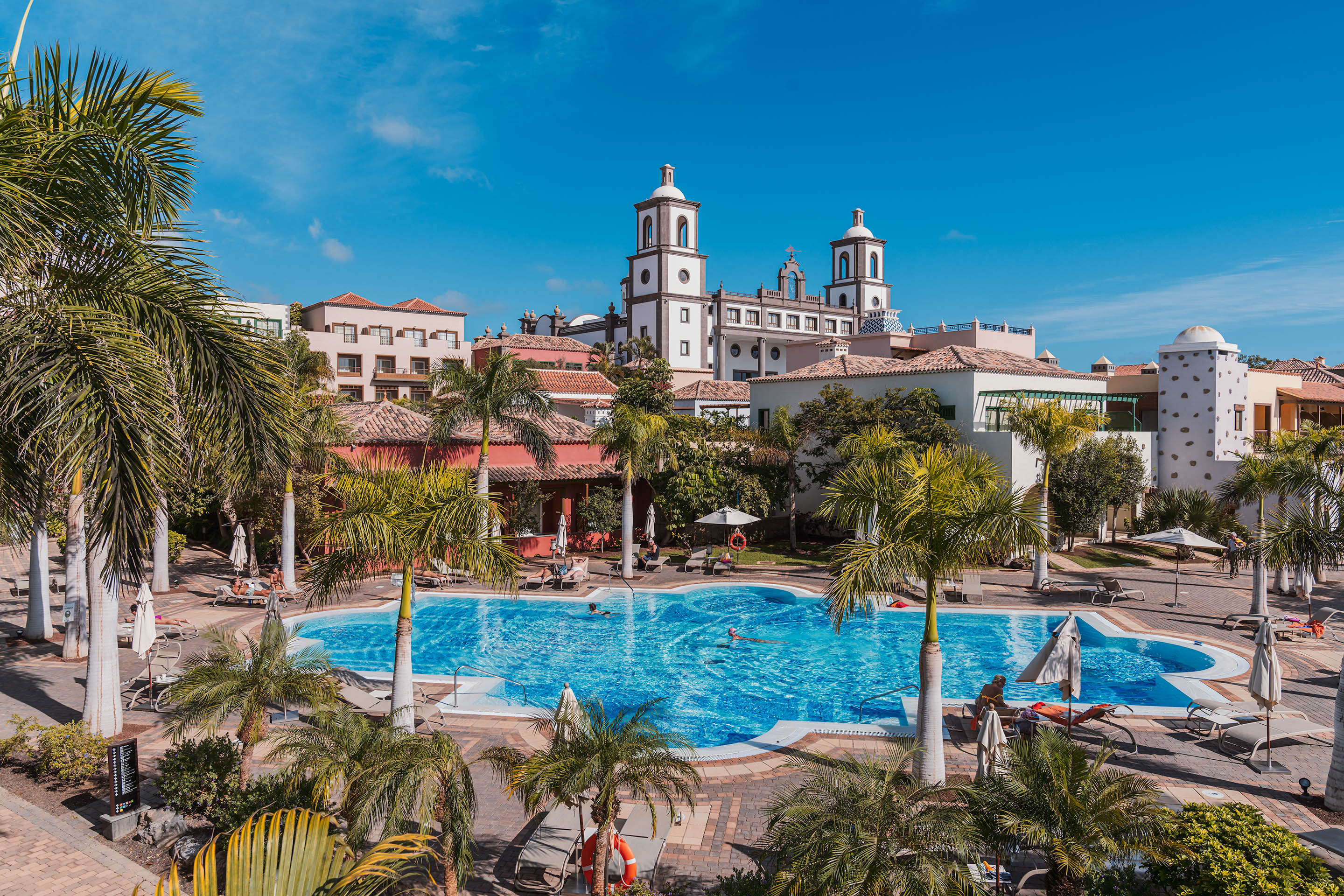 Aussenbereiche Lopesan Hotels