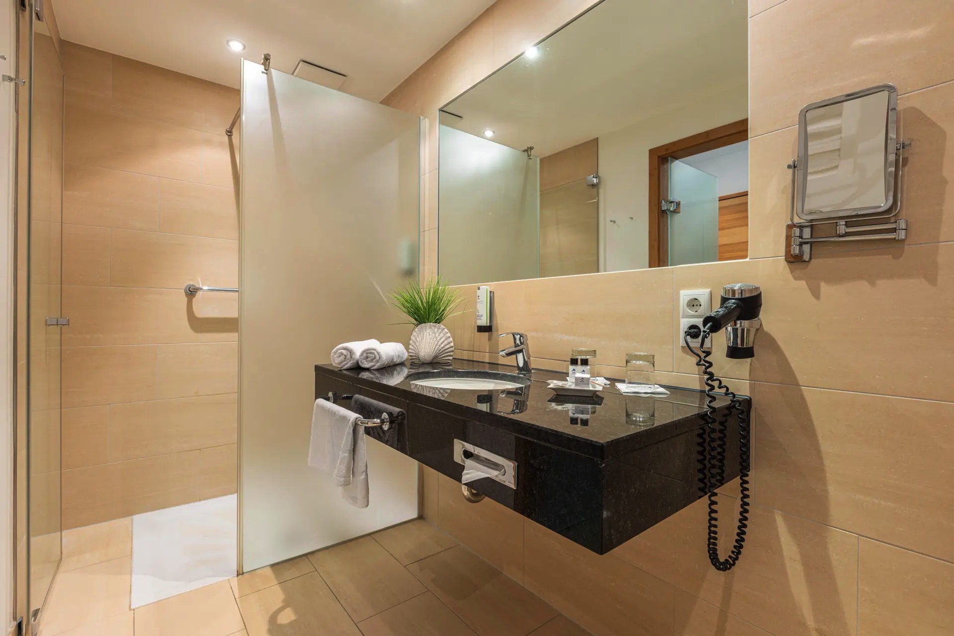 badezimmer superior suite hotel ifa graal-müritz