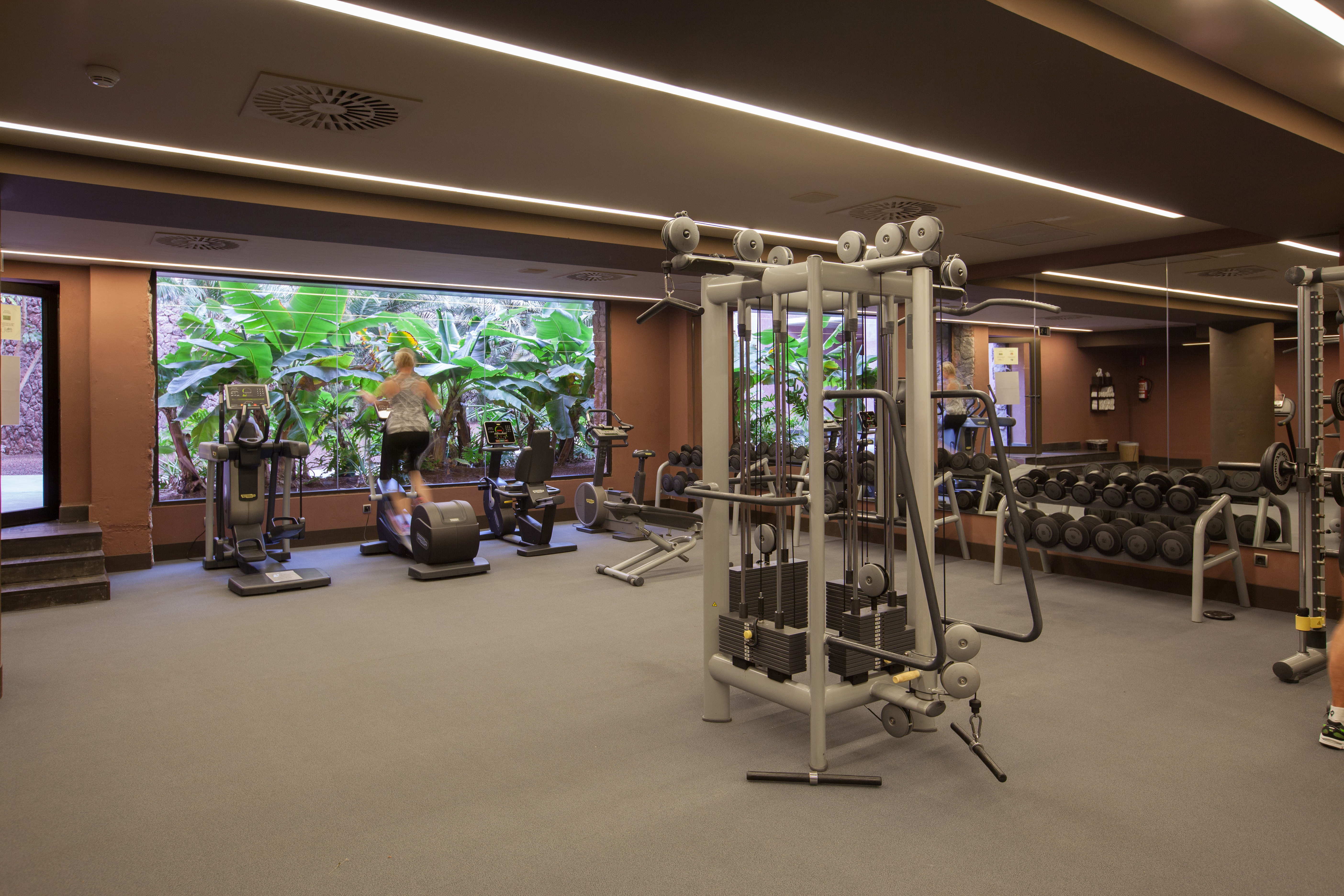 lopesan-hotels-maspalomas-fitnessstudio