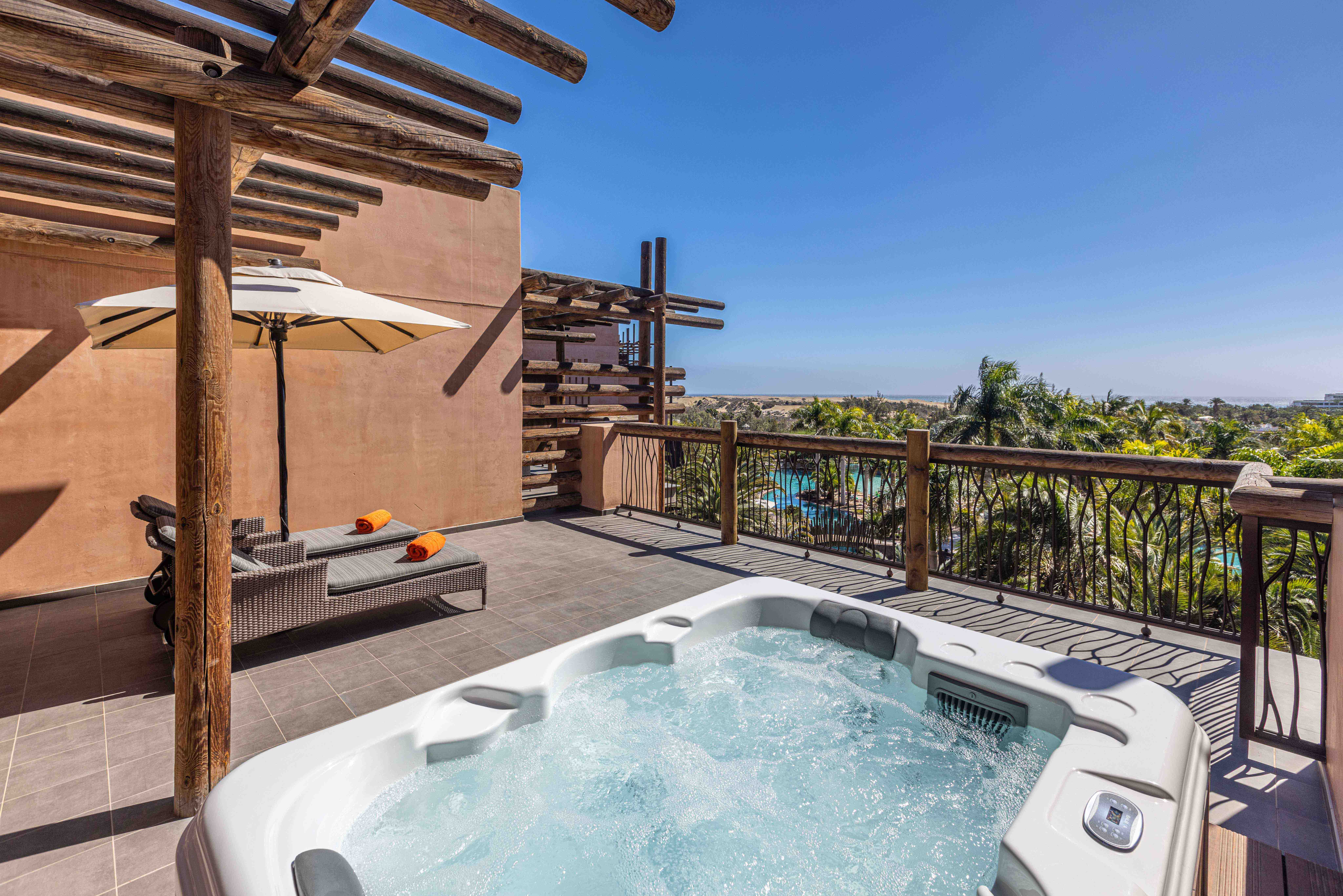 terrace superior suite lopesan baobab resort