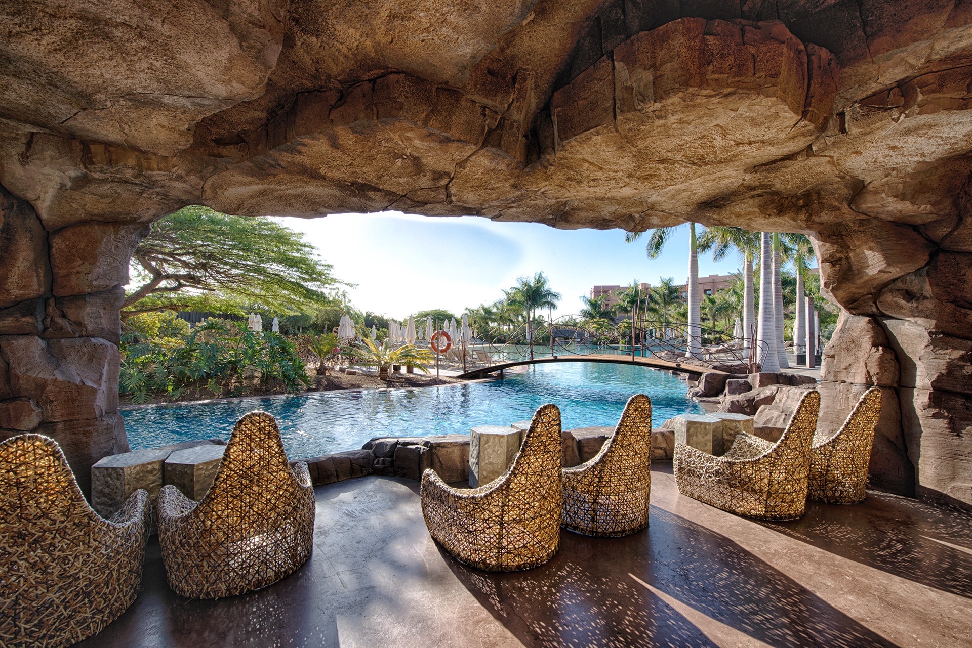 pool with bar Lopesan Baobab Resort