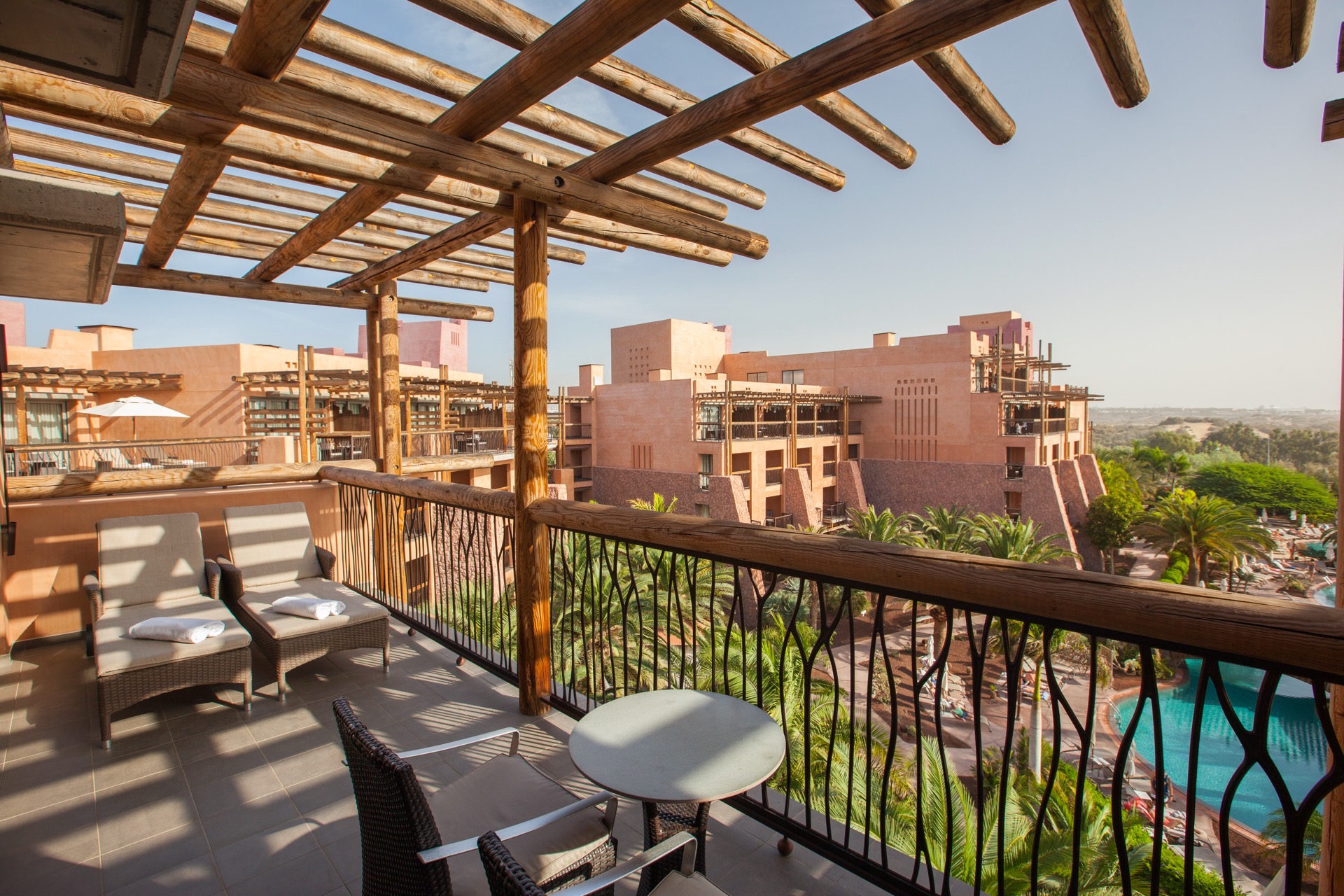 fotos terrasse junior suite zimmer hotel lopesan baobab