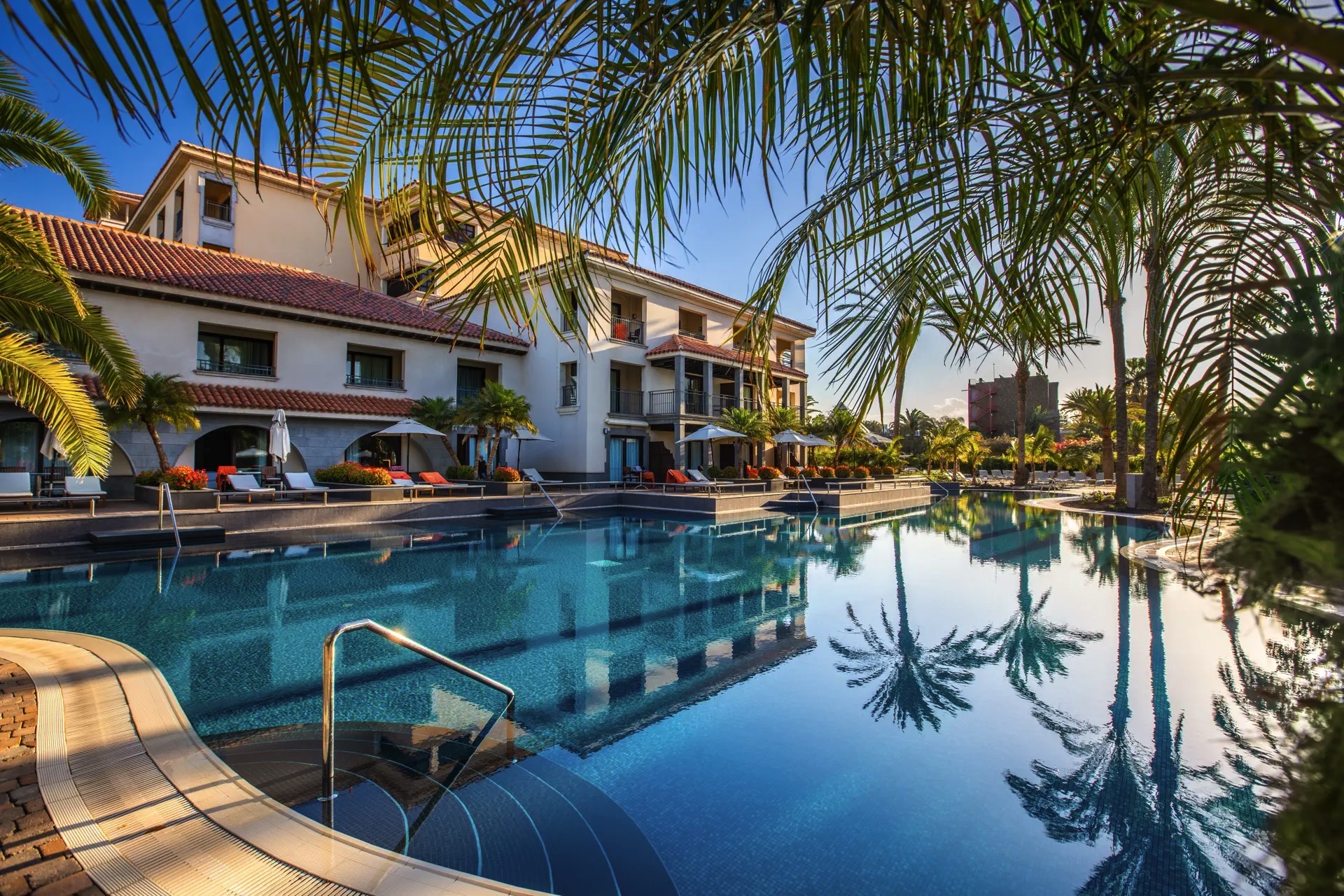 lopesan costa meloneras resort & spa unique pool bereich