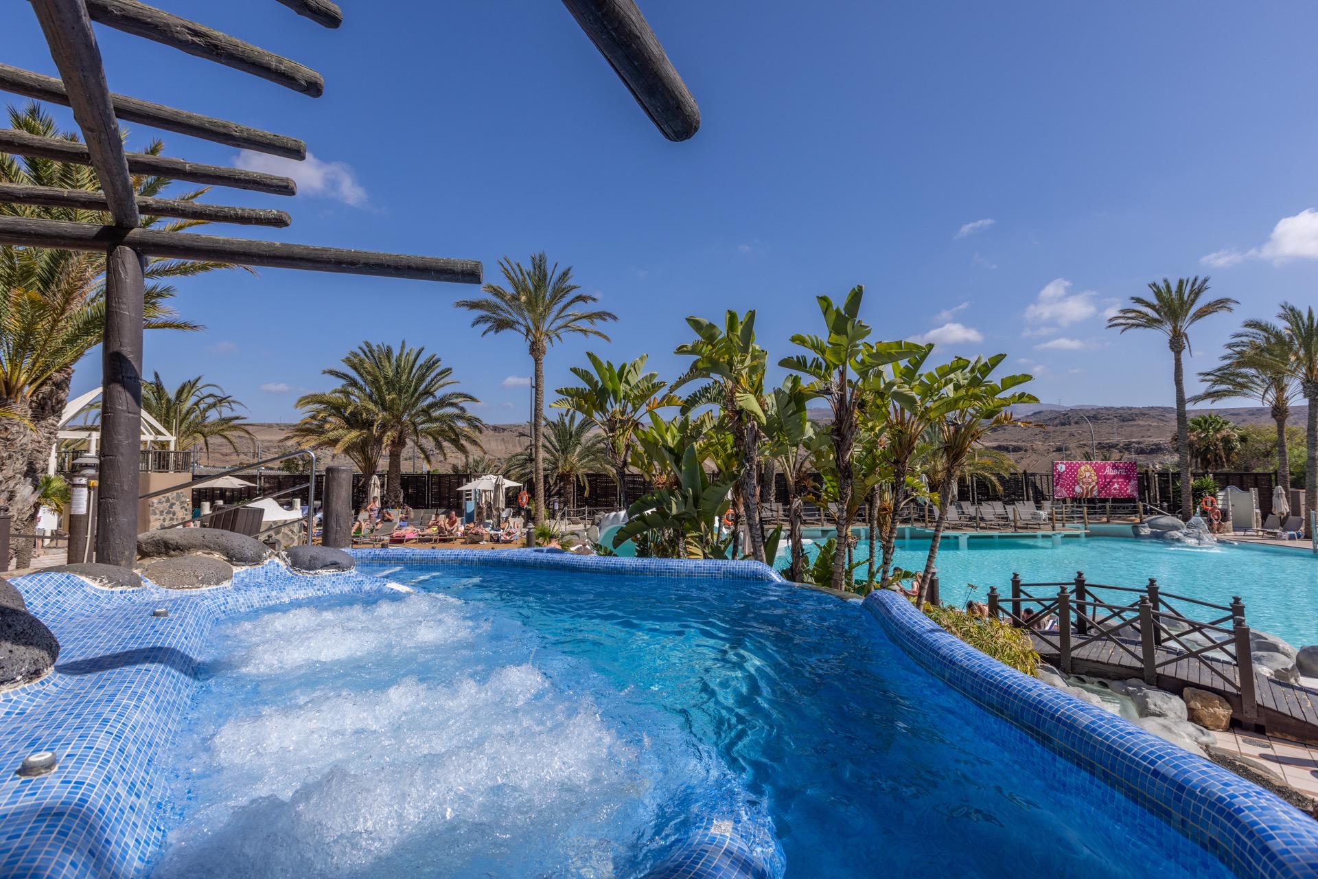 whirlpool-aussicht pools abora continental by lopesan hotels
