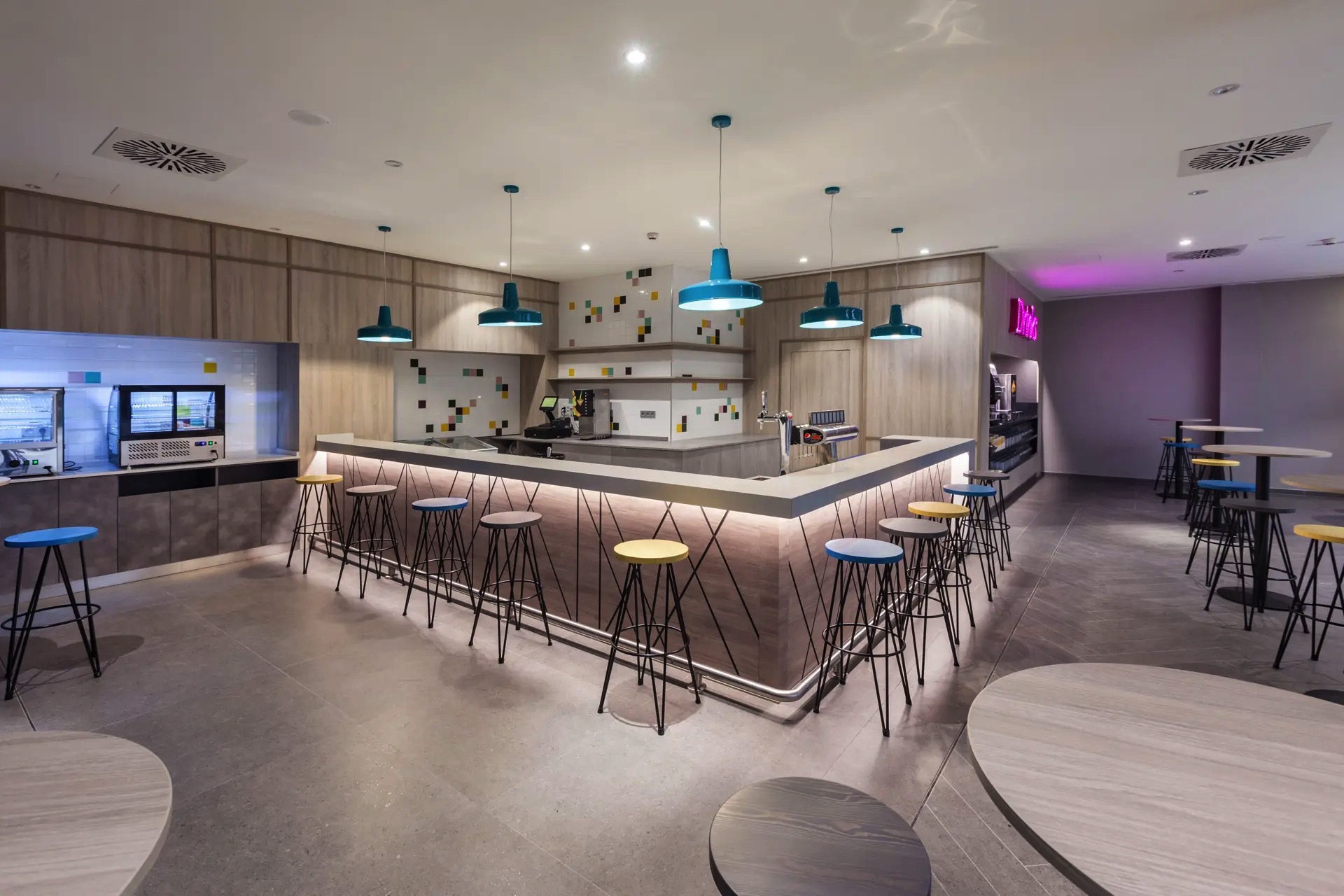 24h barbereich abora interclub atlantic by lopesan hotels