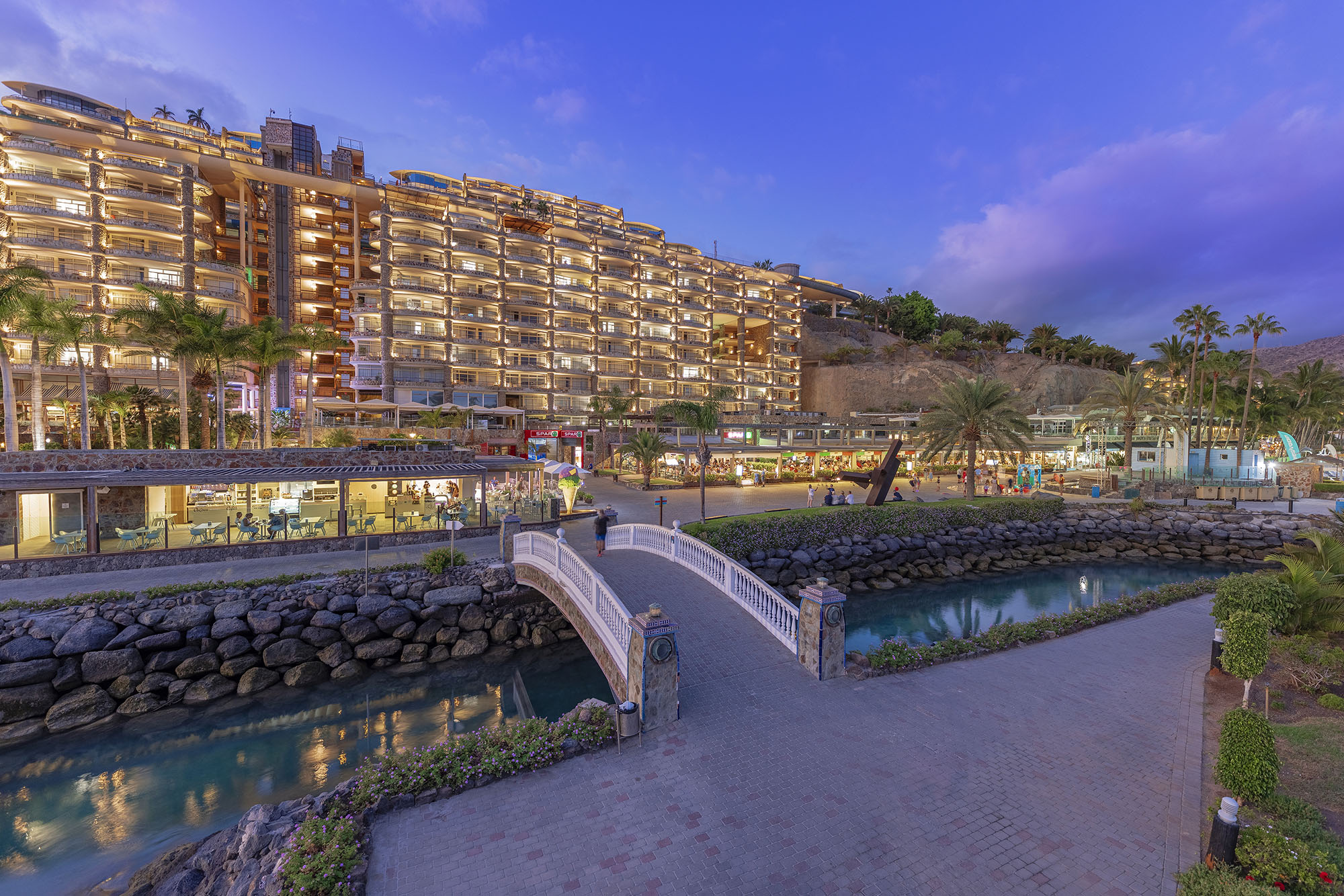 Outdoor pool at resorts in Gran Canaria