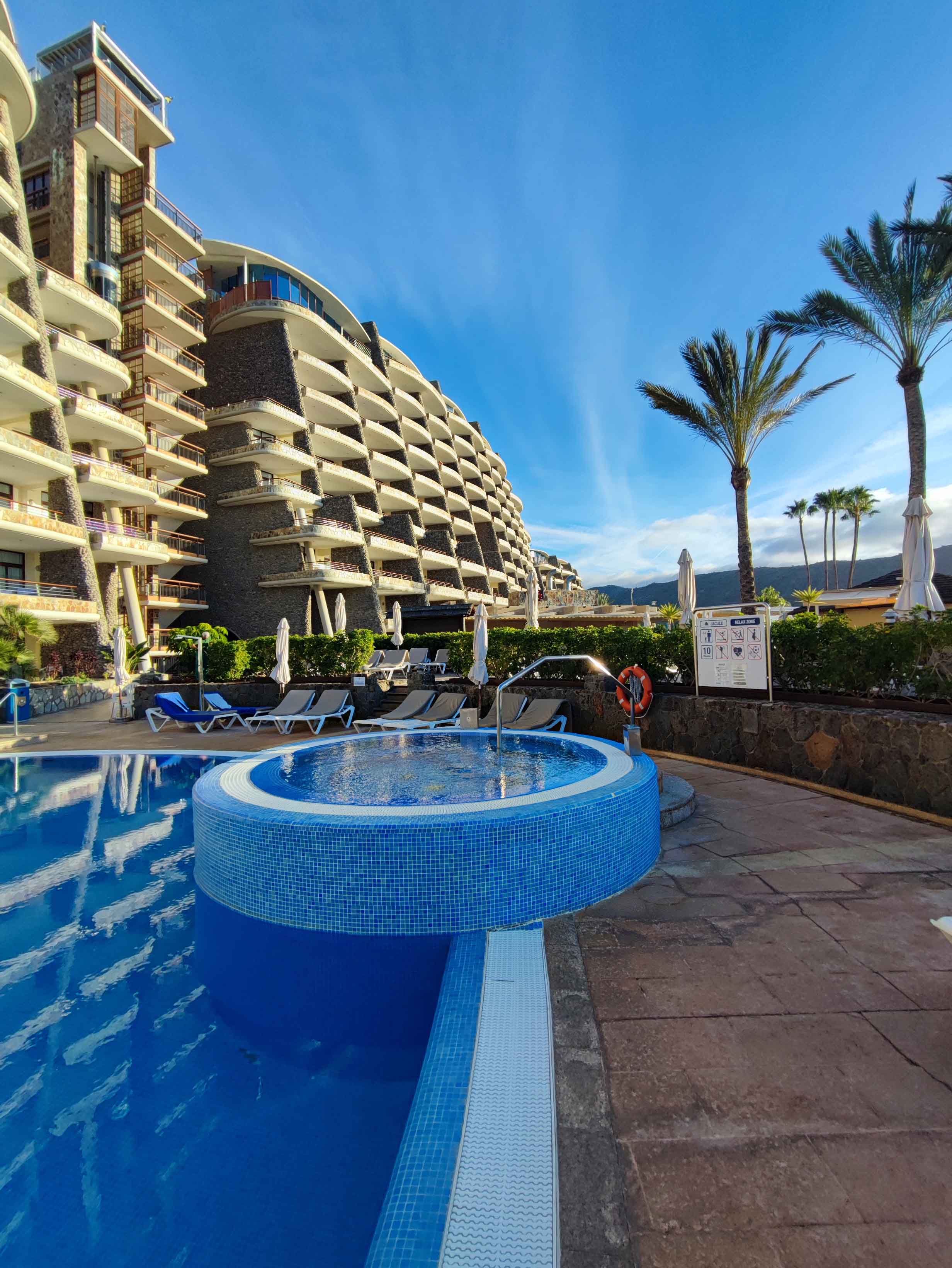 Outdoor Jacuzzi with sea views Anfi del Mar Resorts