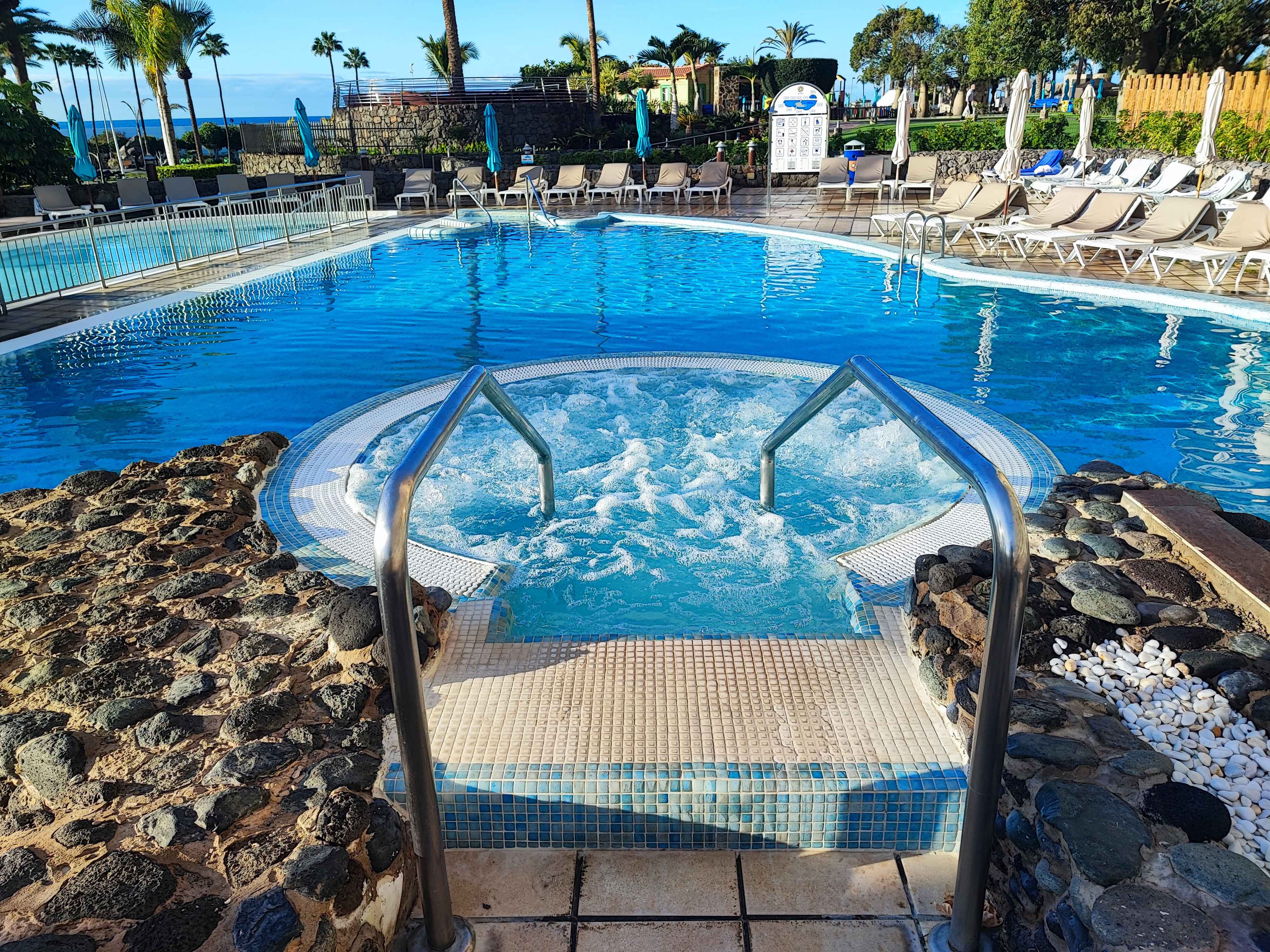 Outdoor Jacuzzi Anfi del Mar Resorts