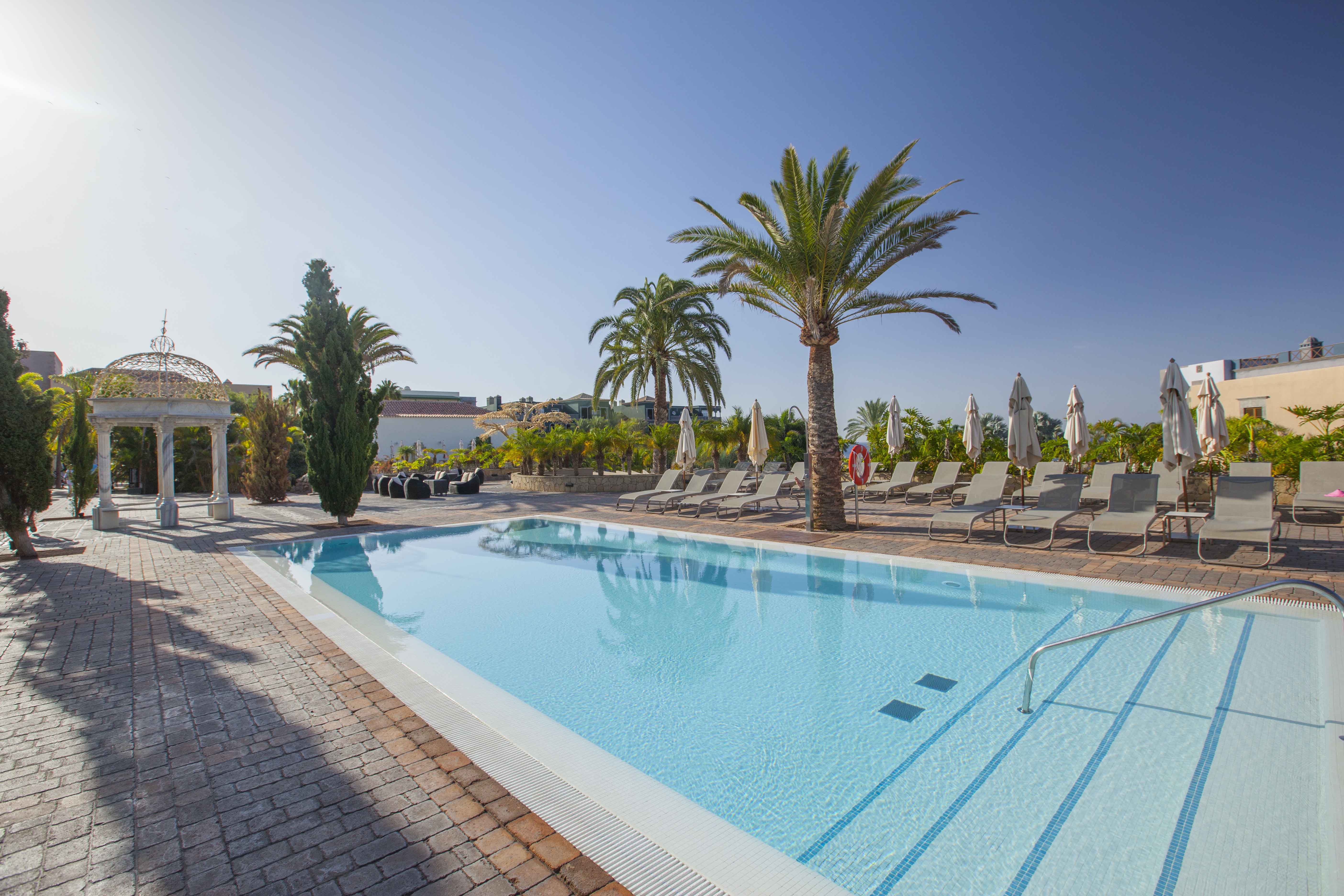 lopesan villa del conde resort & thalasso arches swimming pool