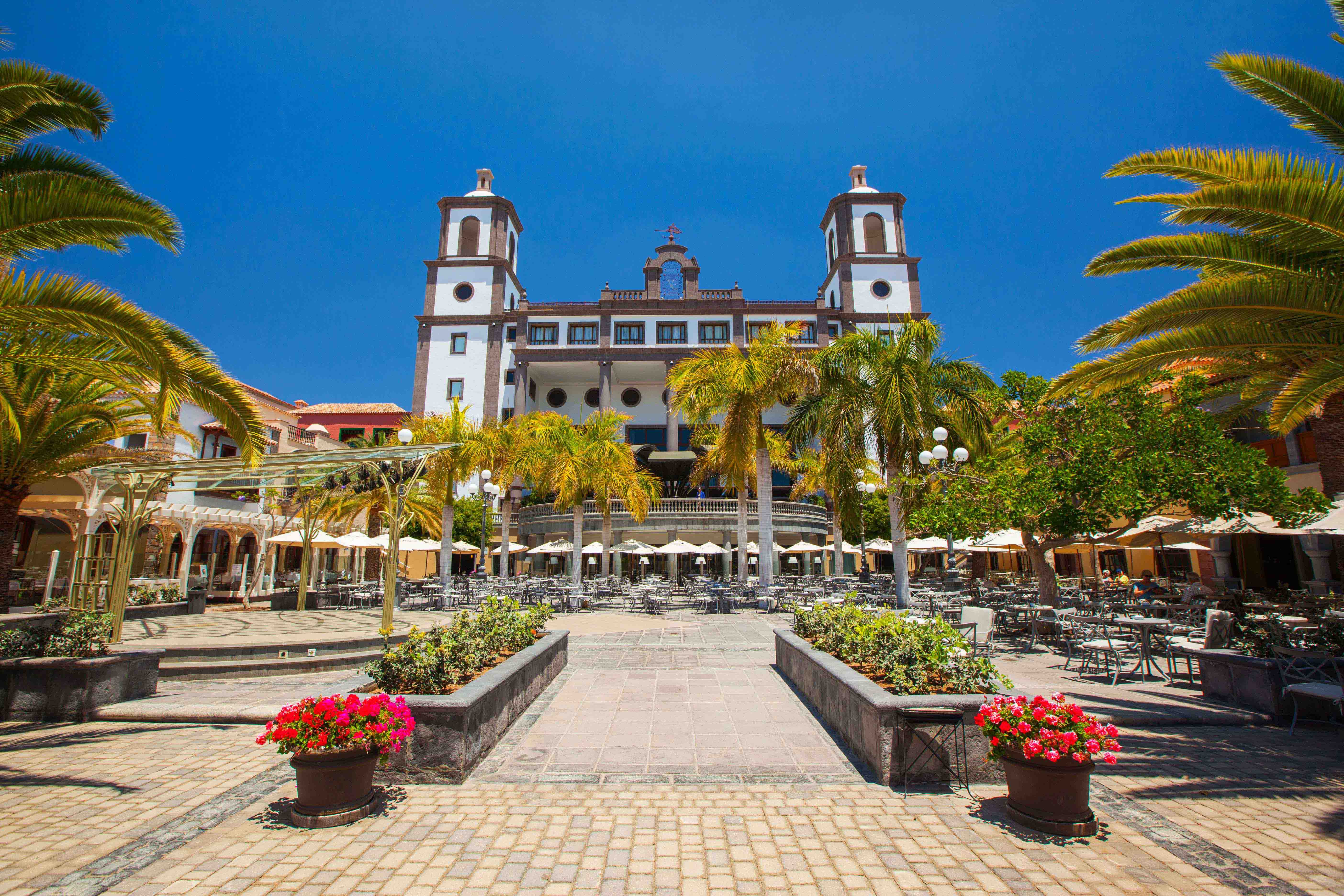 lopesan unique villa del conde